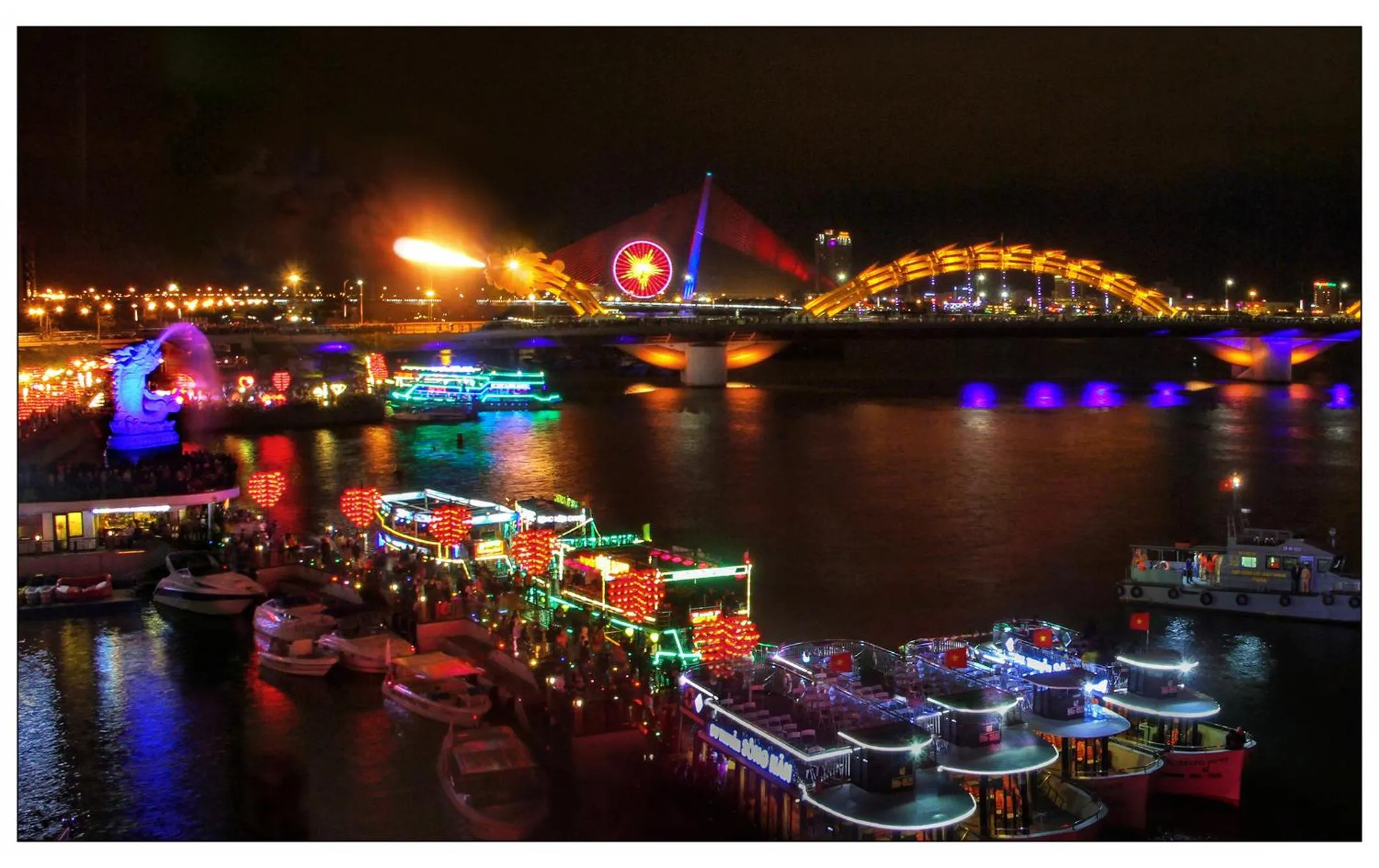 City view in Cong Thuong Hotel