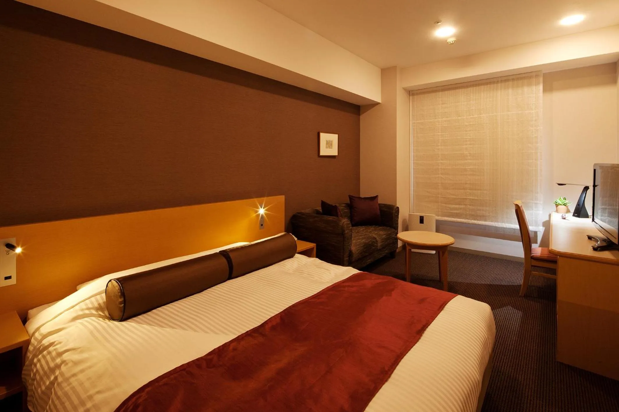 Photo of the whole room, Bed in Ueda Tokyu REI Hotel