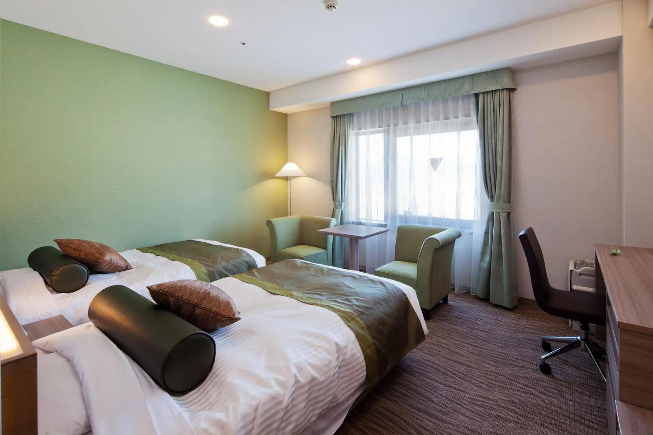 Photo of the whole room, Bed in Ueda Tokyu REI Hotel