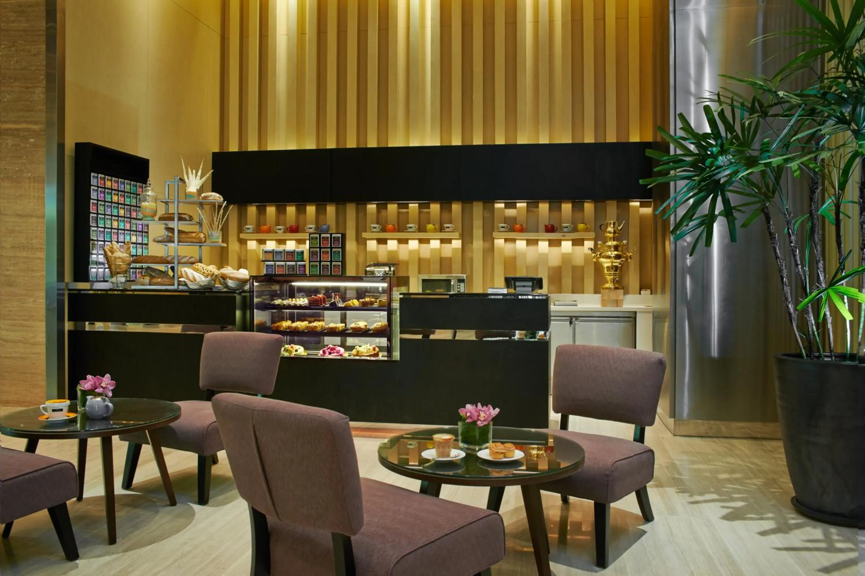 Coffee/tea facilities in VE Hotel & Residence