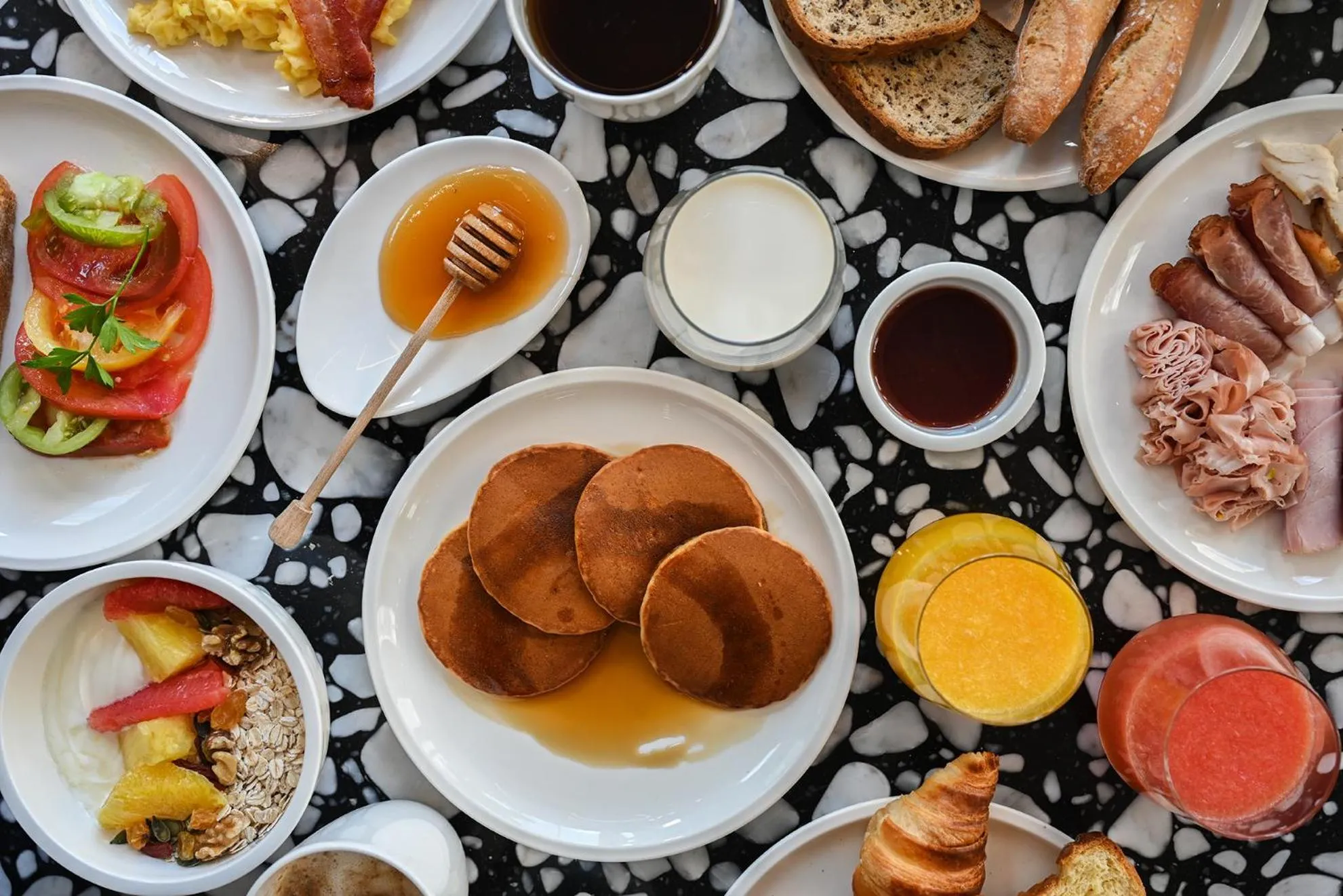 Food and drinks in OKKO Hotels Bayonne Centre