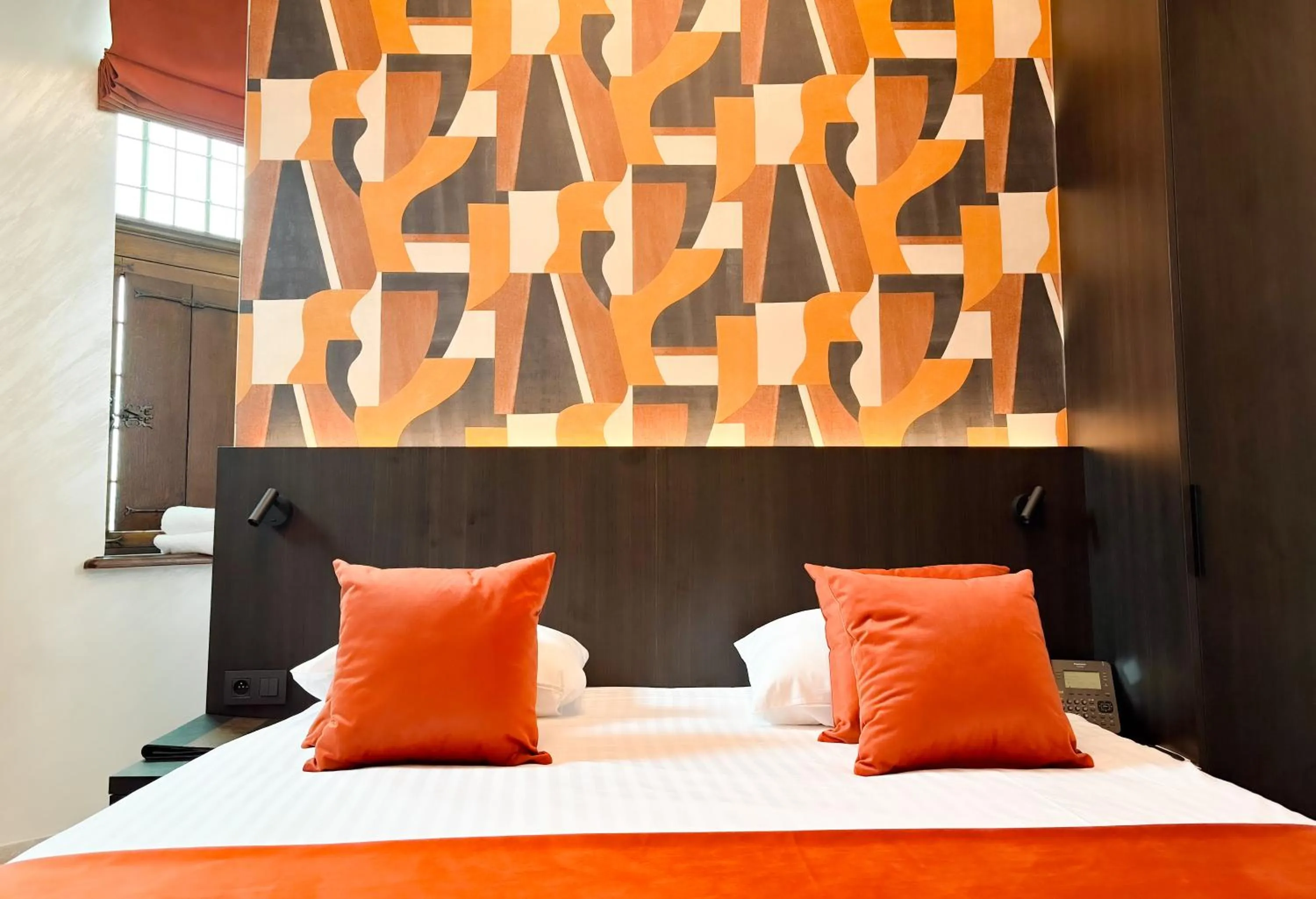 Bed in Van Der Valk Sélys Liège Hotel & Spa