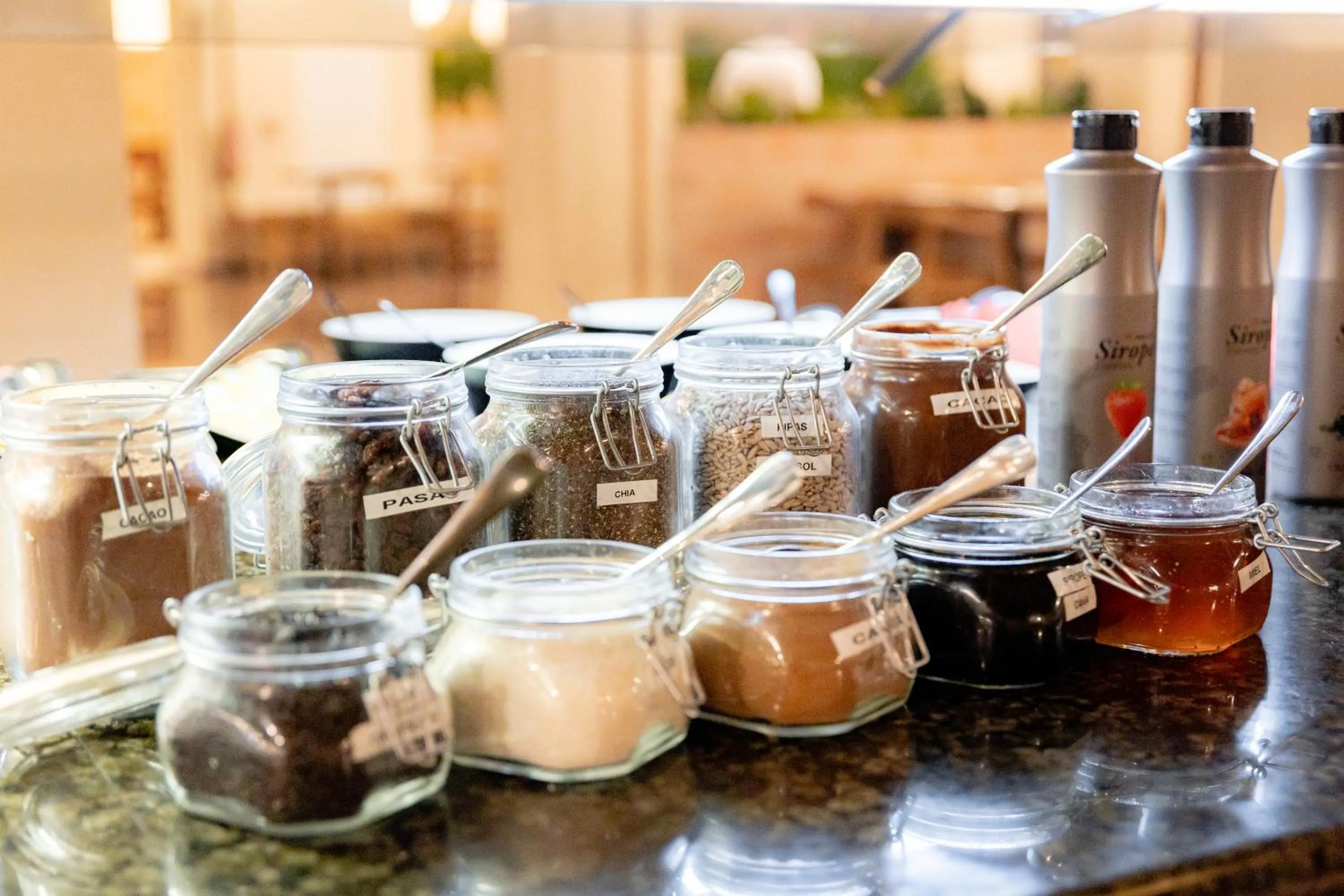 Food and drinks in Hotel Don Juan Center