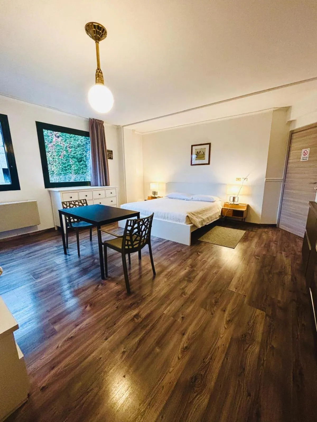 Bed in Victoria Royal Garden