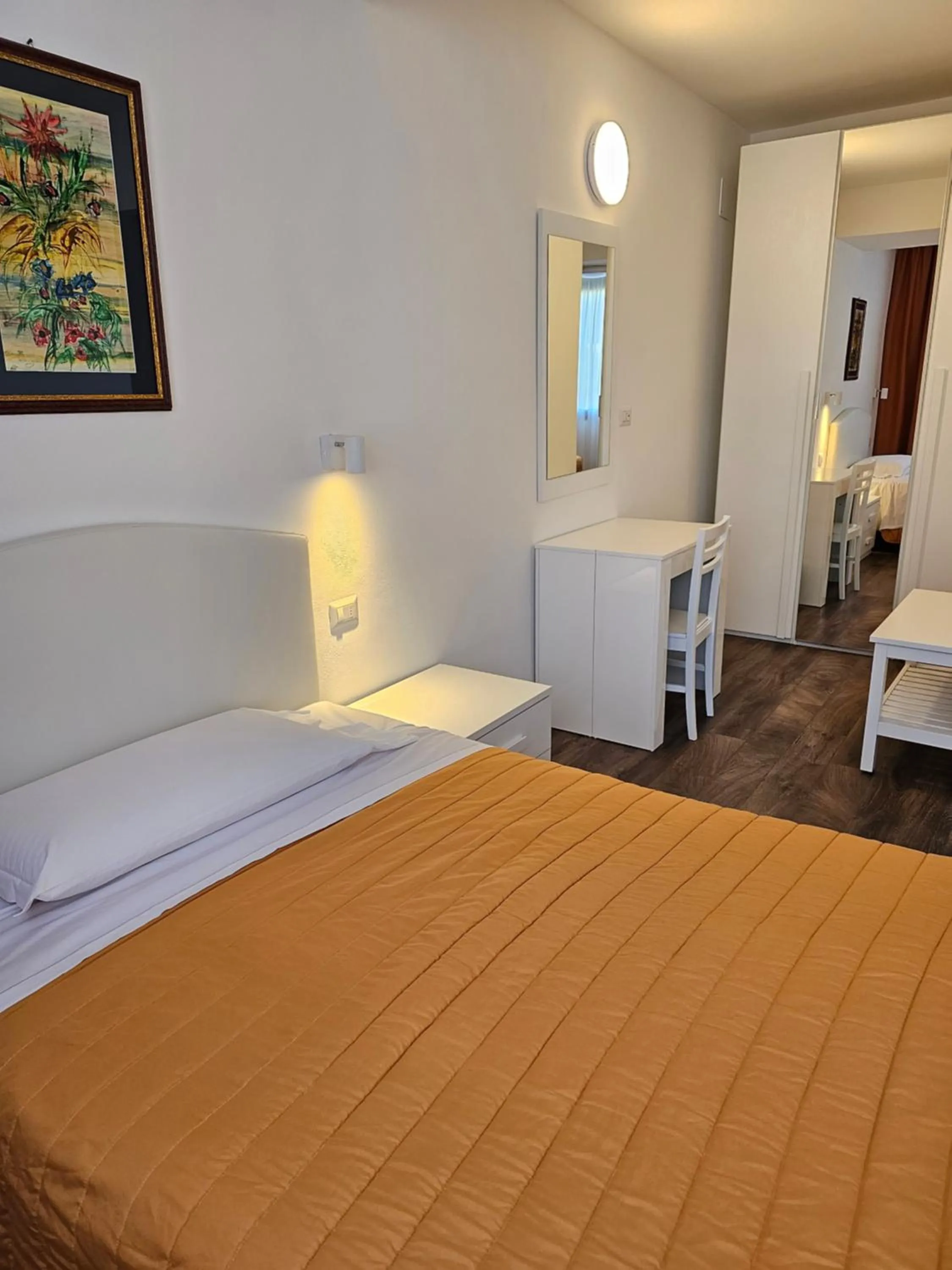 Bed in Victoria Royal Garden