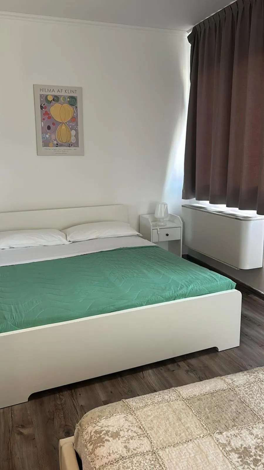 Bed in Victoria Royal Garden