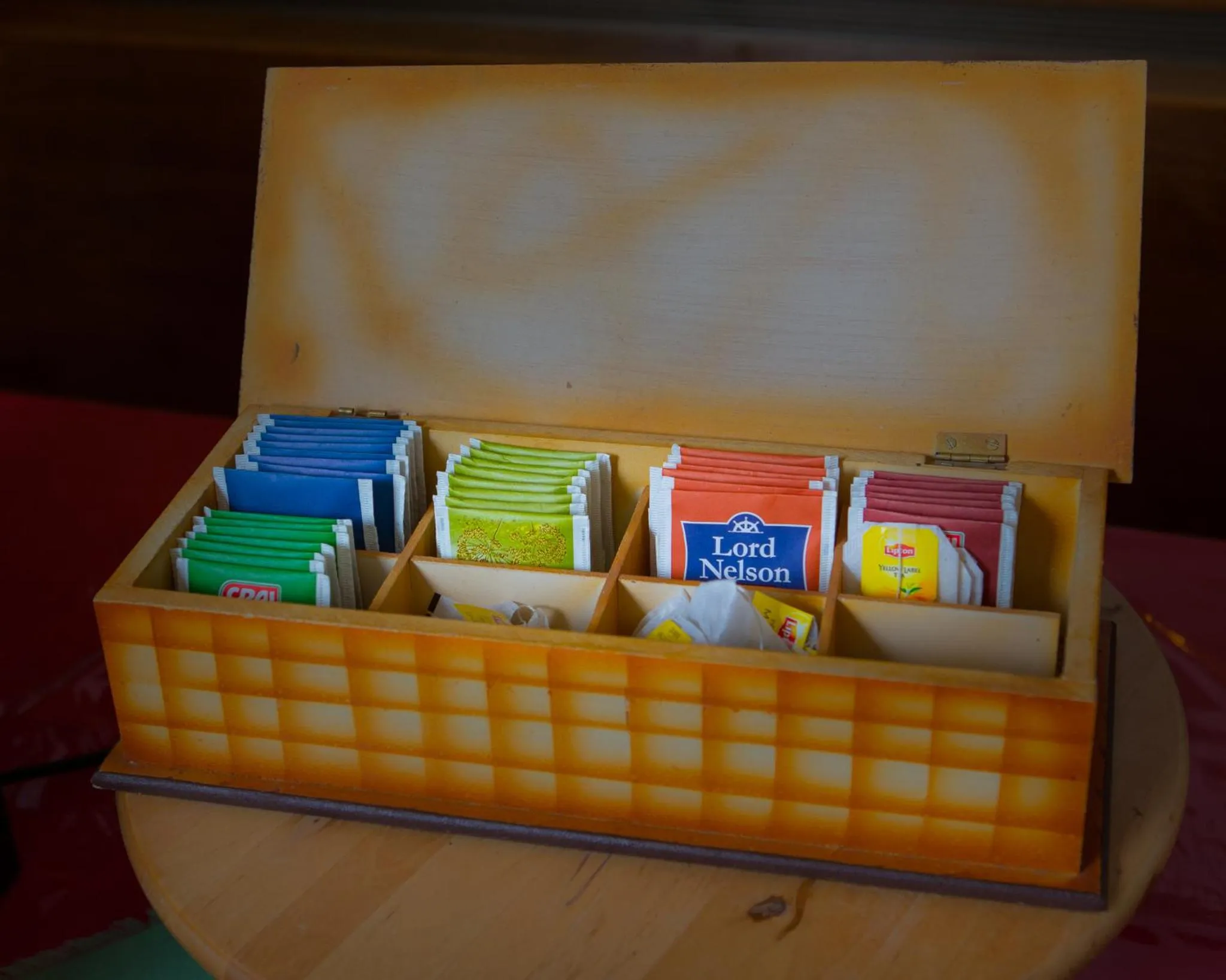 Restaurant/places to eat in Al Ponte