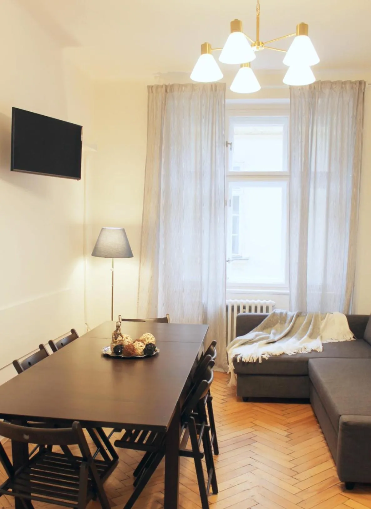Modern apartment Michalska 6