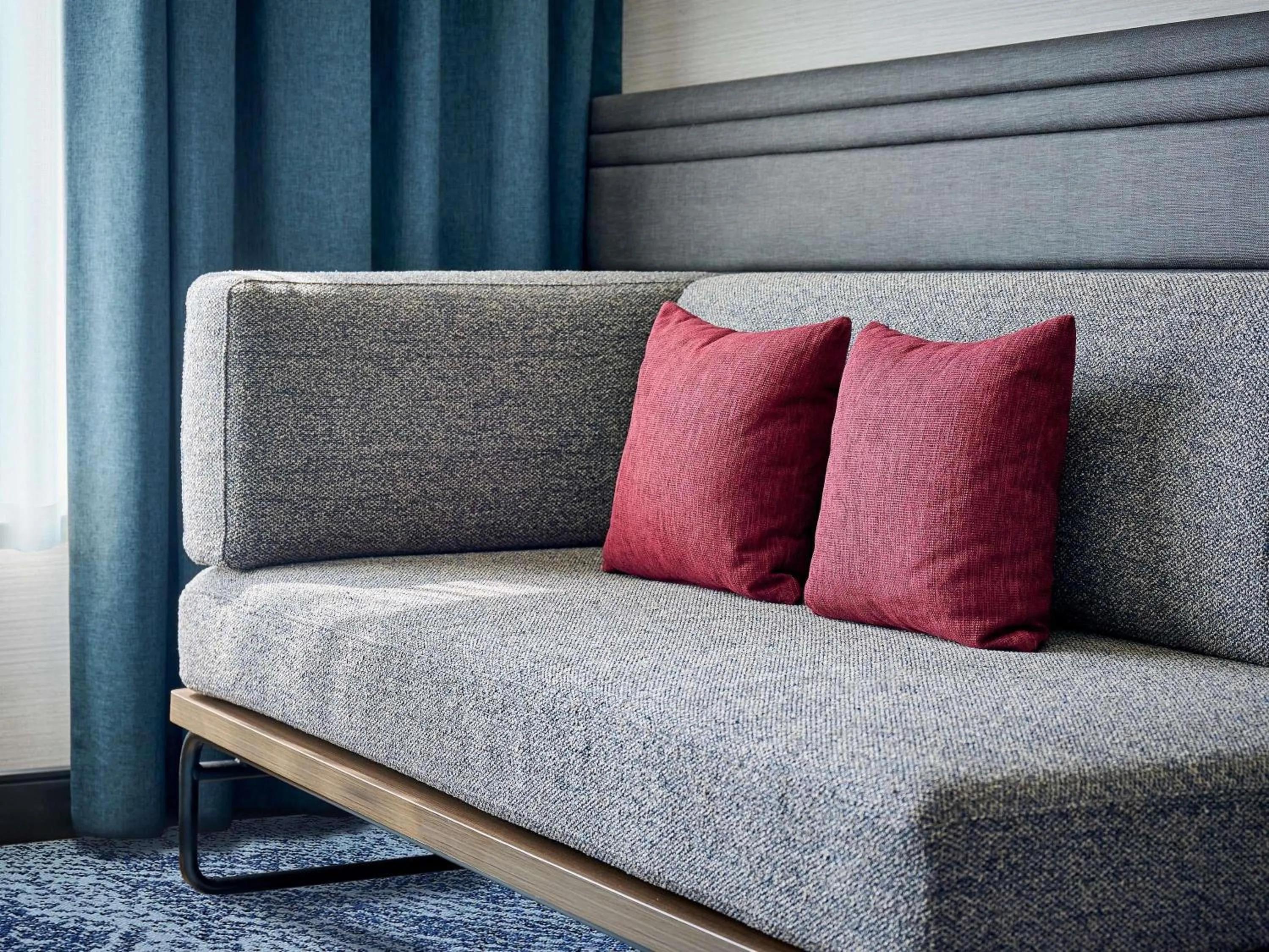 Bedroom in Novotel Toronto Vaughan Centre