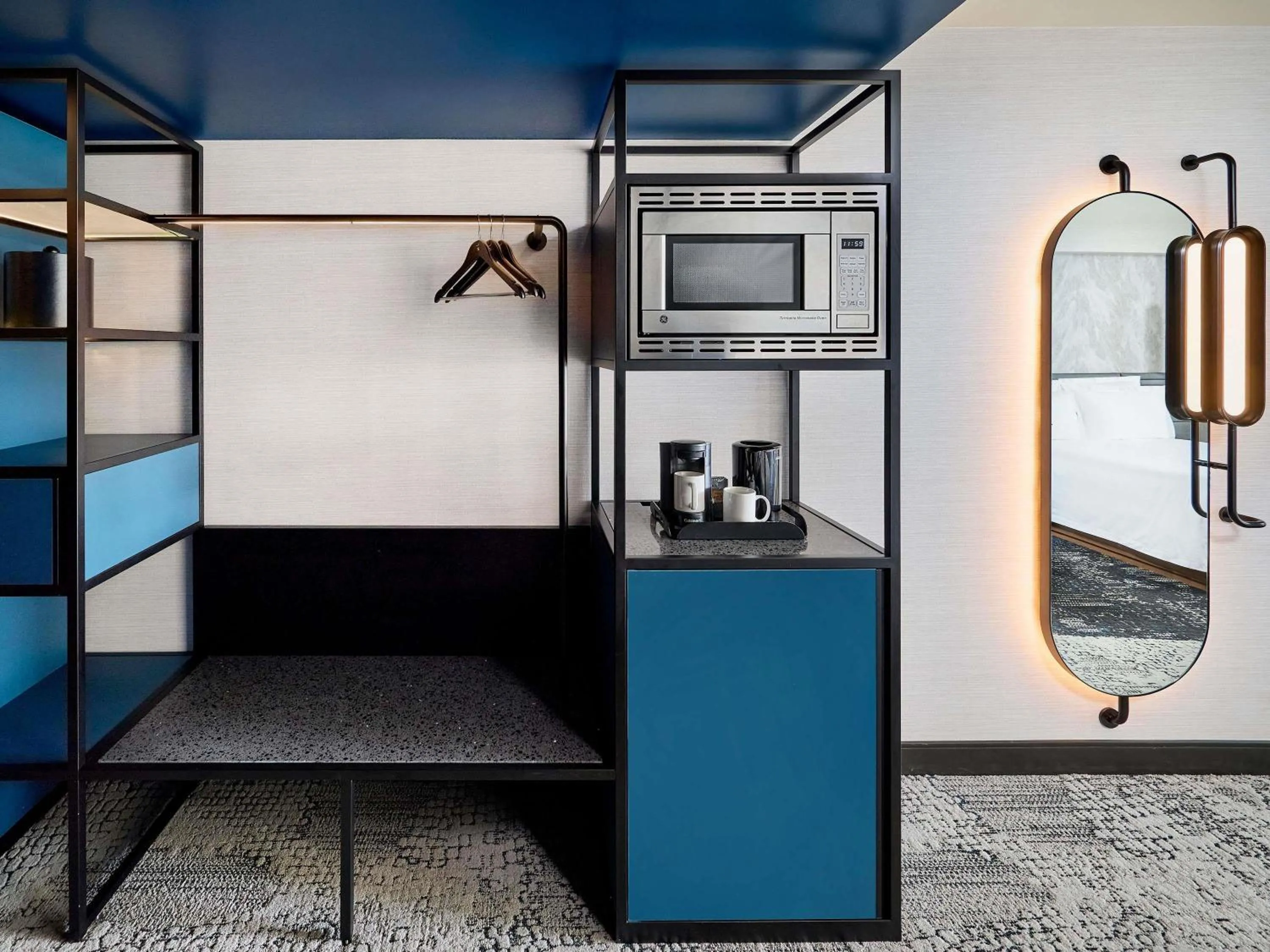 Bedroom in Novotel Toronto Vaughan Centre