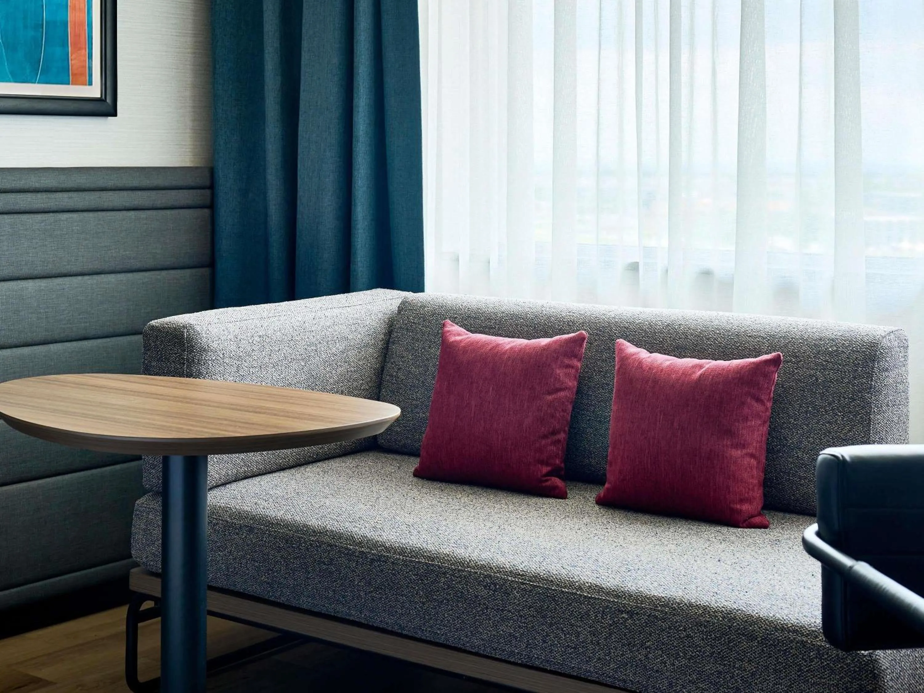 Bedroom in Novotel Toronto Vaughan Centre