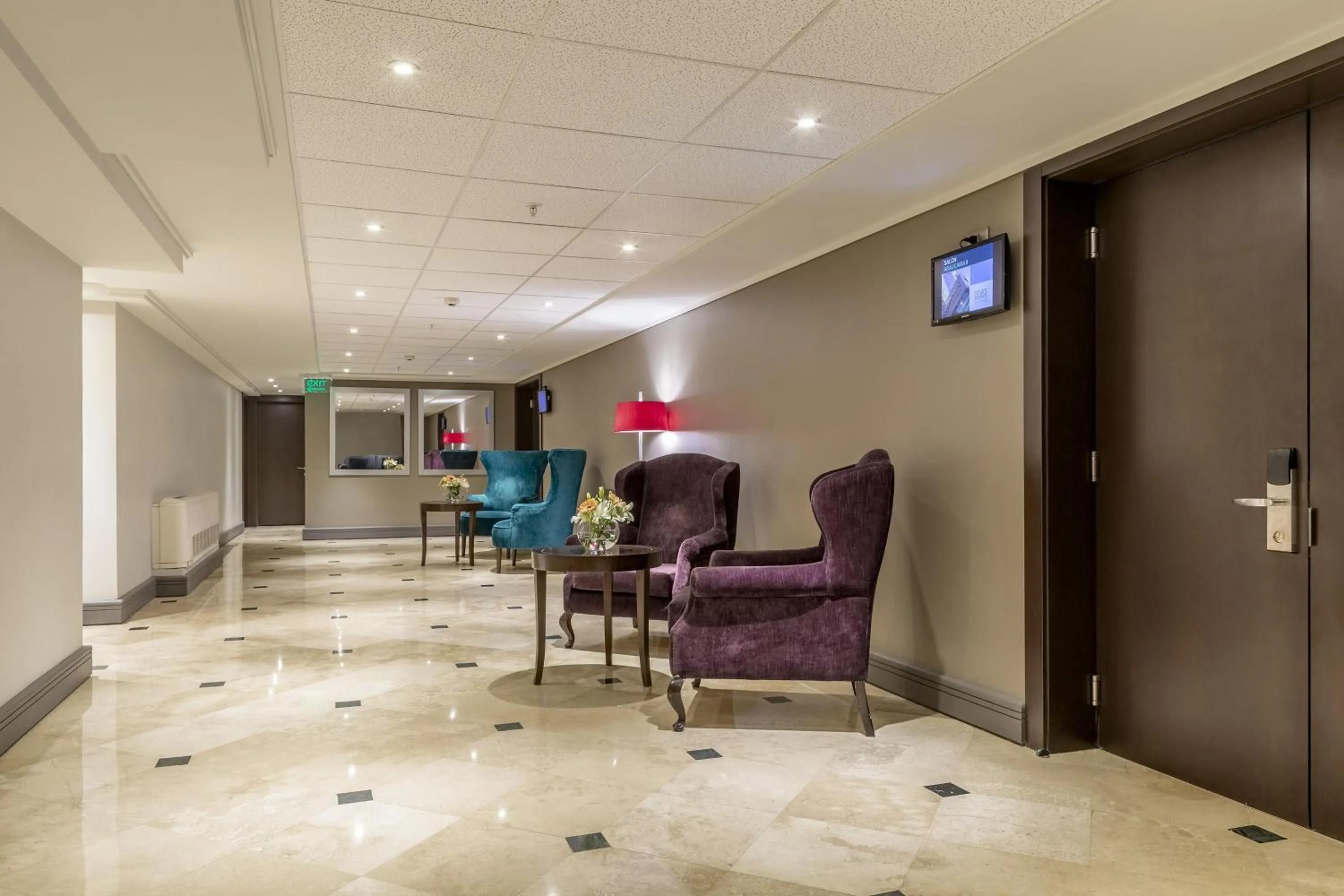 Meeting/conference room in Four Points by Sheraton Santiago