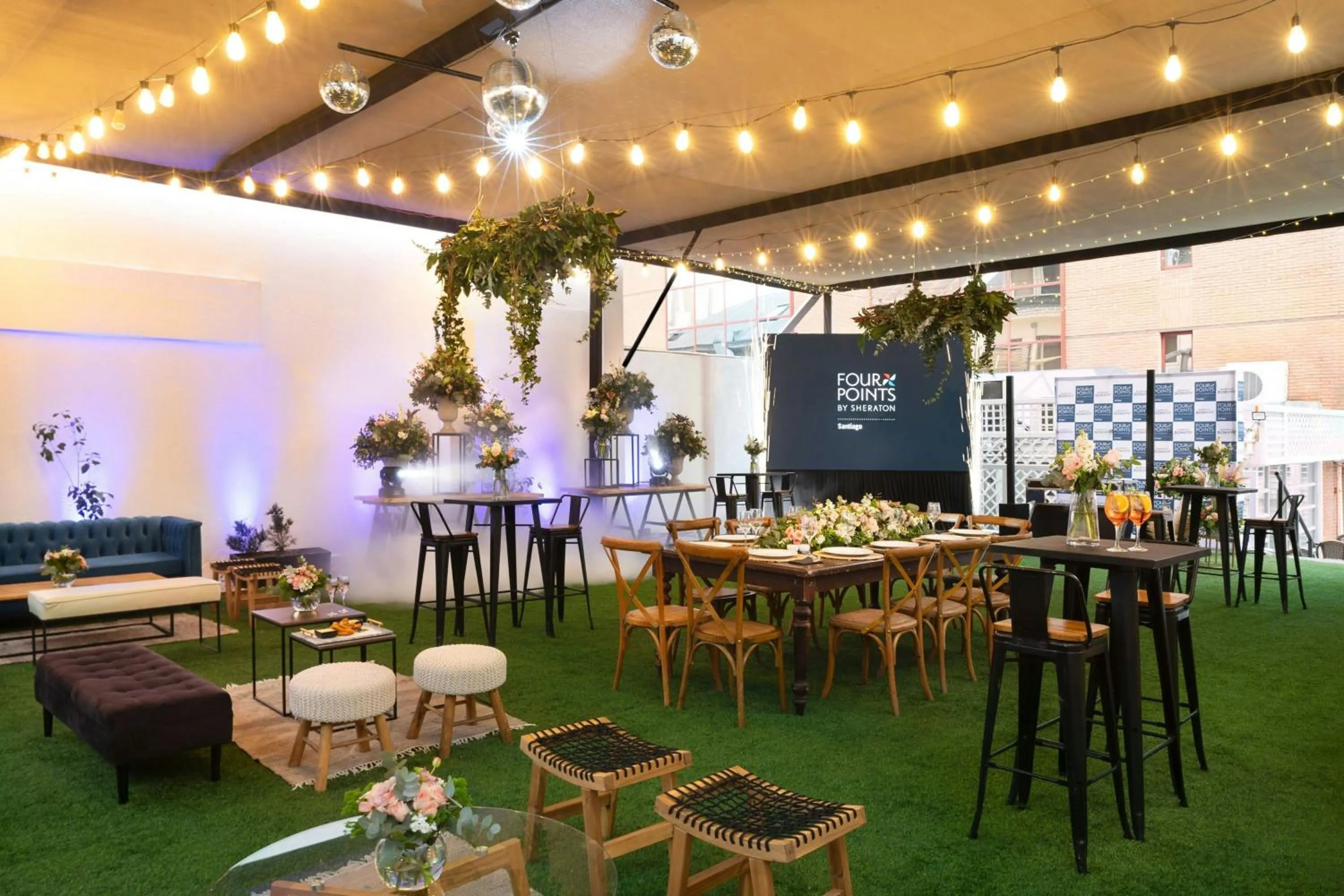 Meeting/conference room in Four Points by Sheraton Santiago