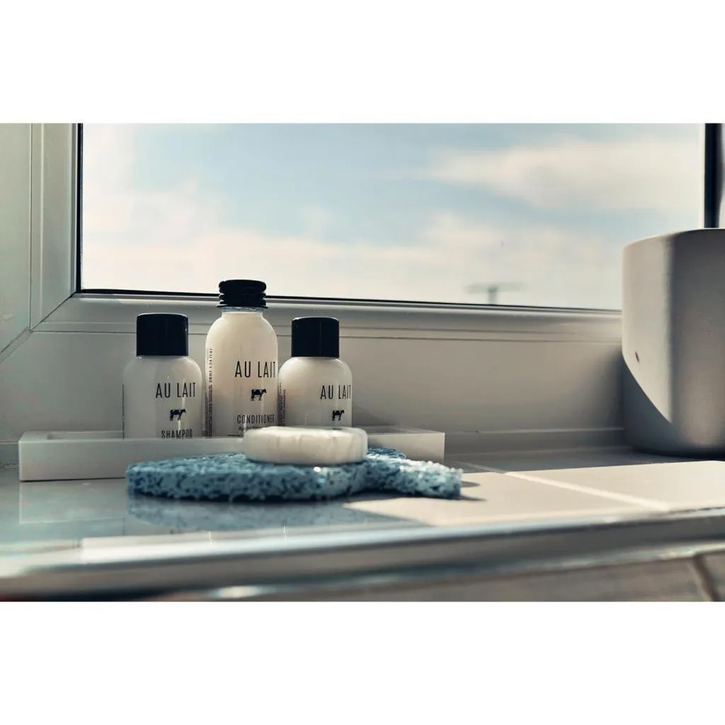 Bathroom in The Moorhead Bed & Breakfast