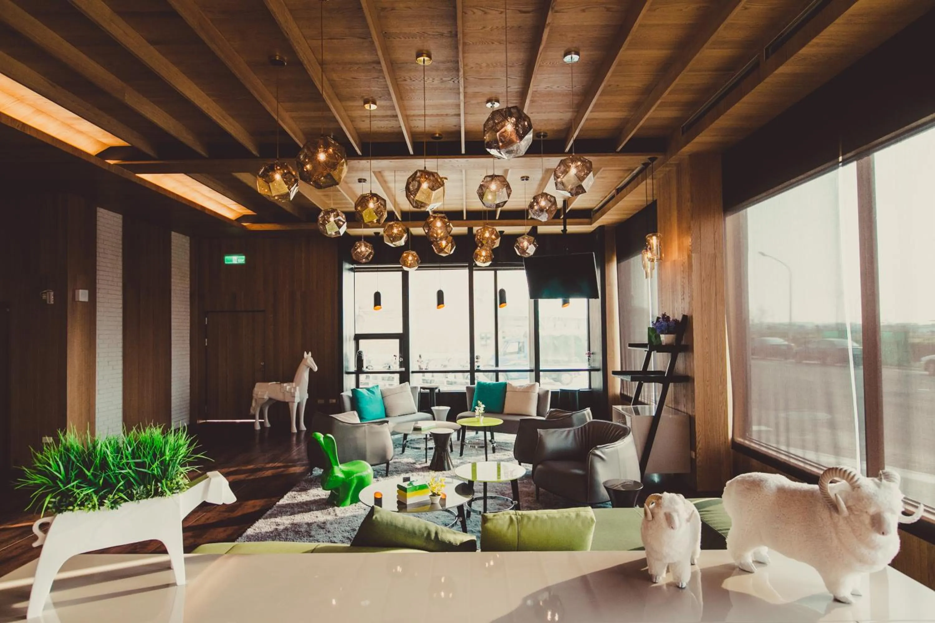 Communal lounge/ TV room in Jin Pin Hotel