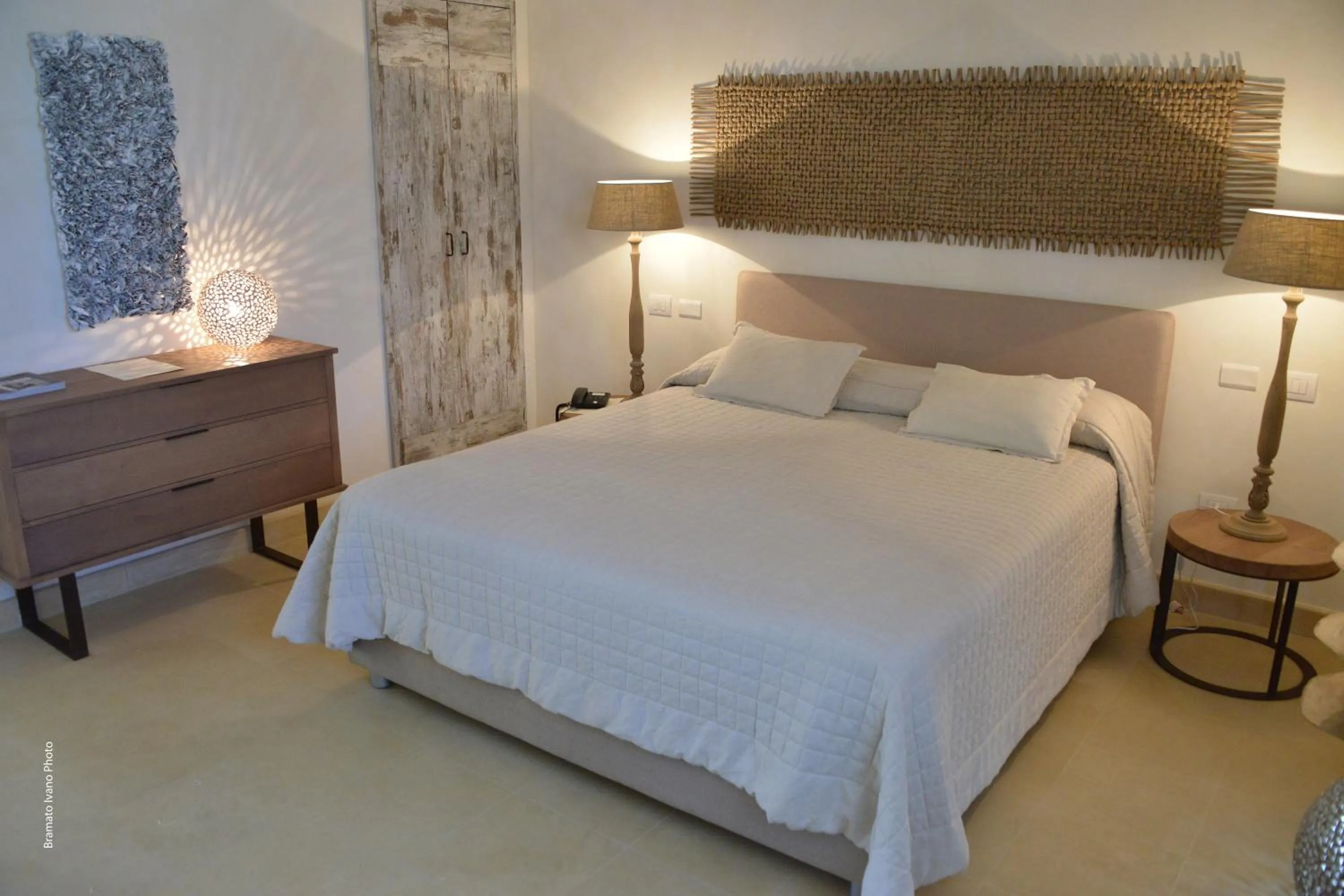 Bedroom, Bed in Le Scuderie - Castello Monaci