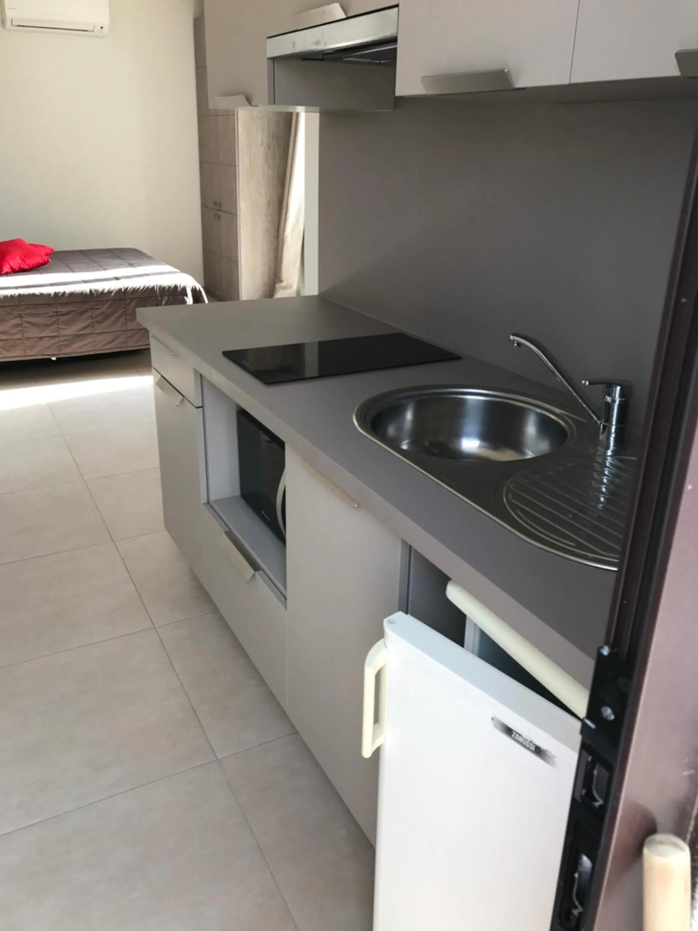 Dining area in Hôtel et Résidence Ta Kladia - Omigna