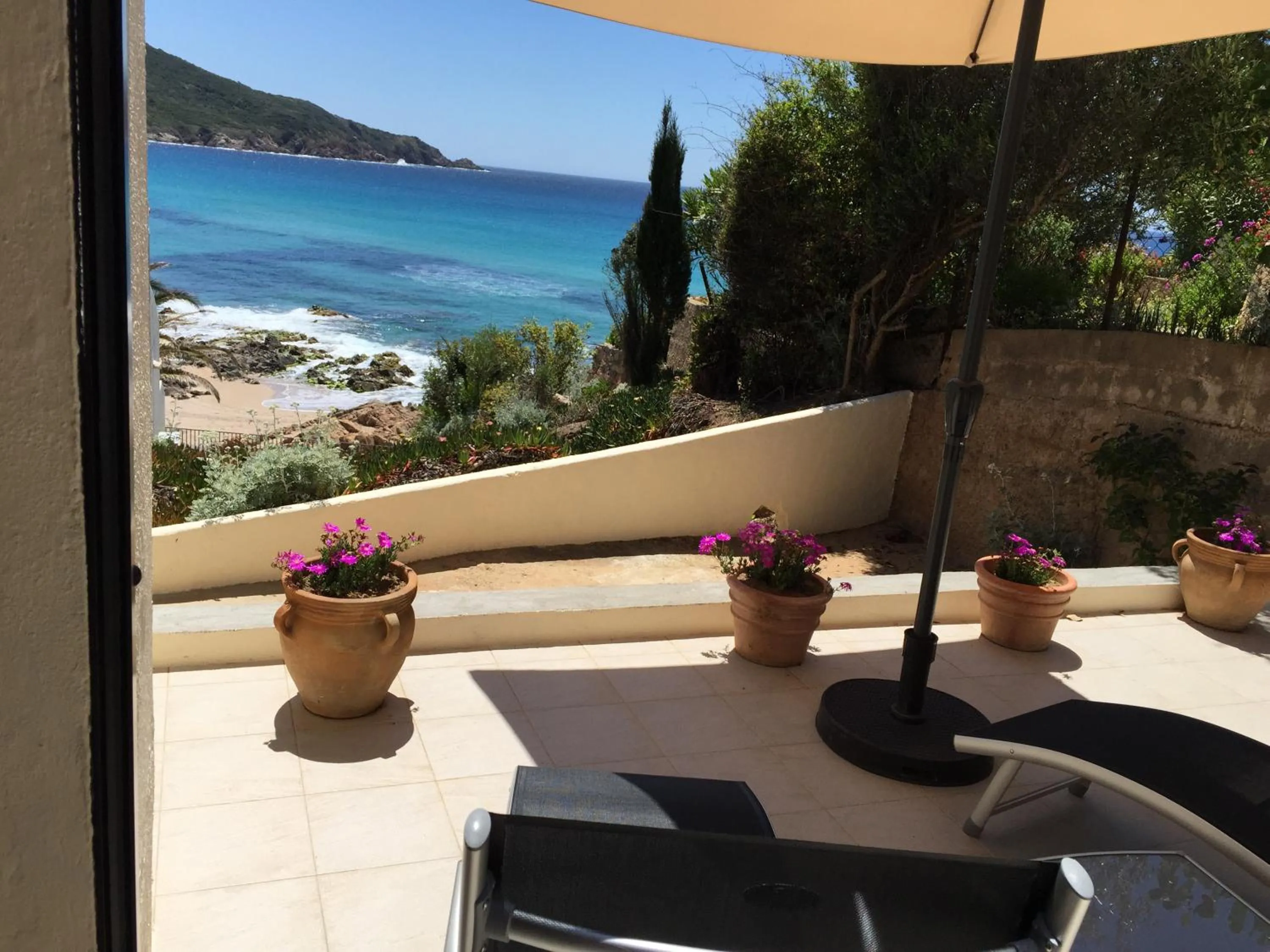 Balcony/Terrace in Hôtel et Résidence Ta Kladia - Omigna