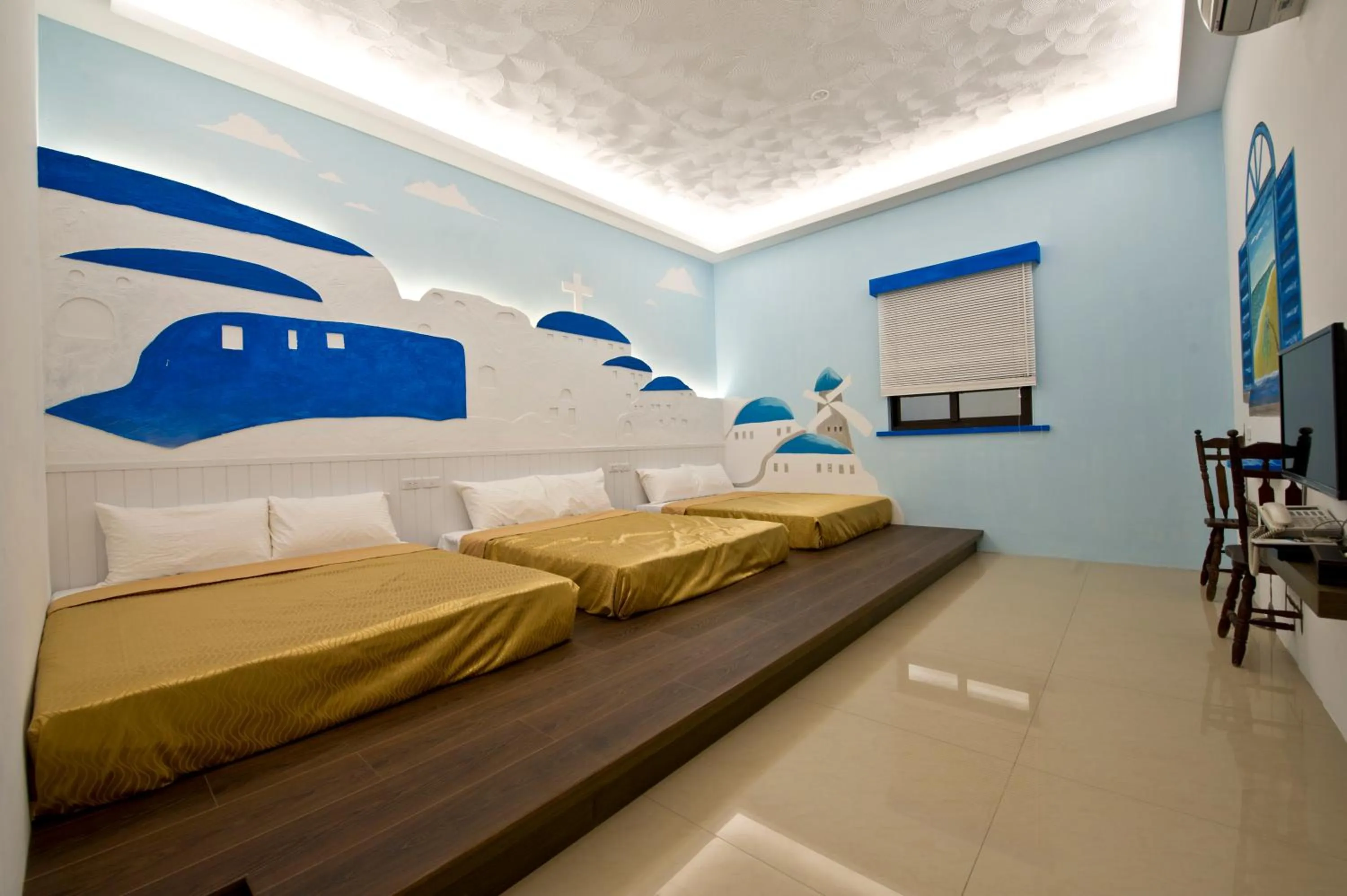 Photo of the whole room, Bed in Donggang Neptune Hall