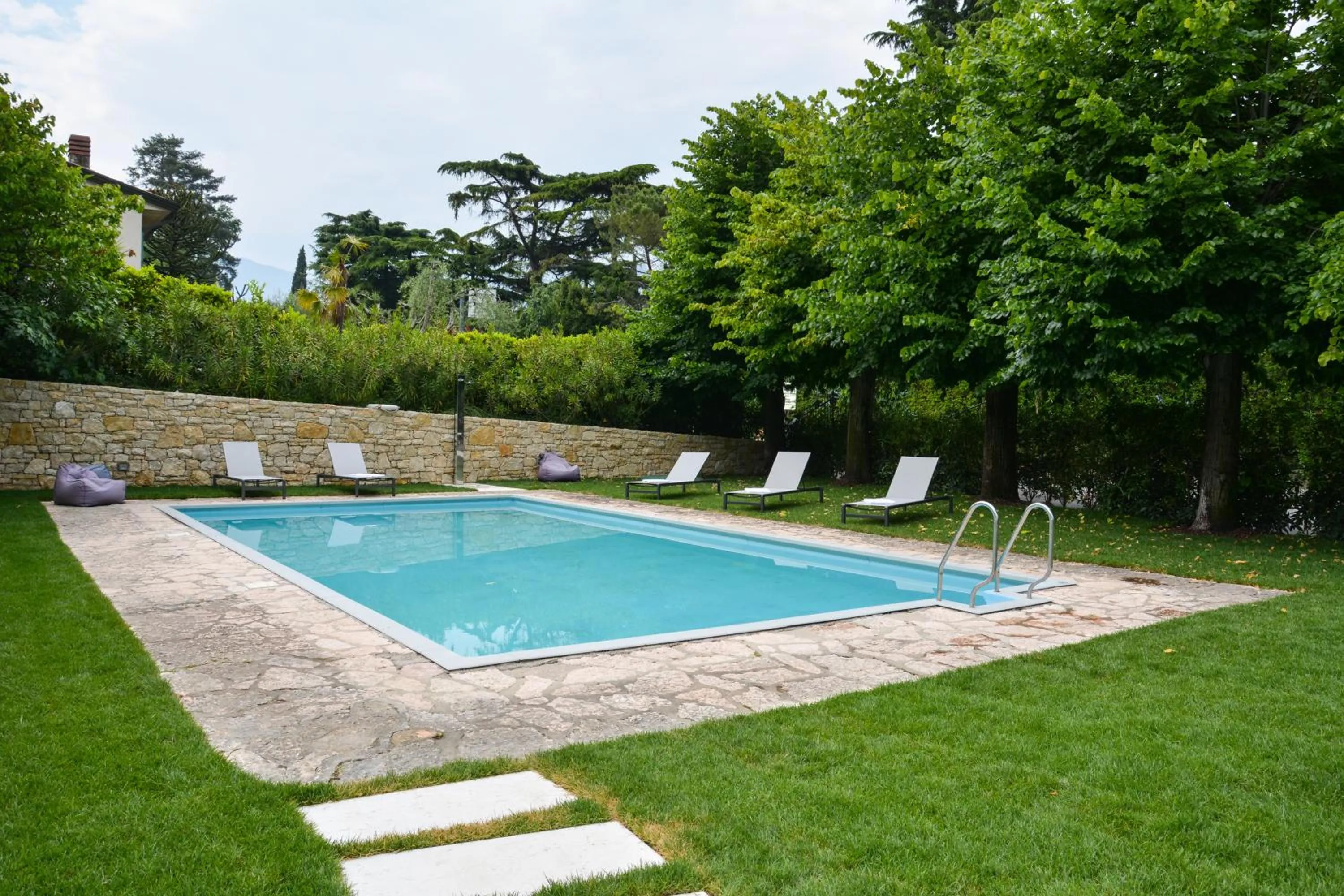 Swimming pool in Hotel Stella Alpina