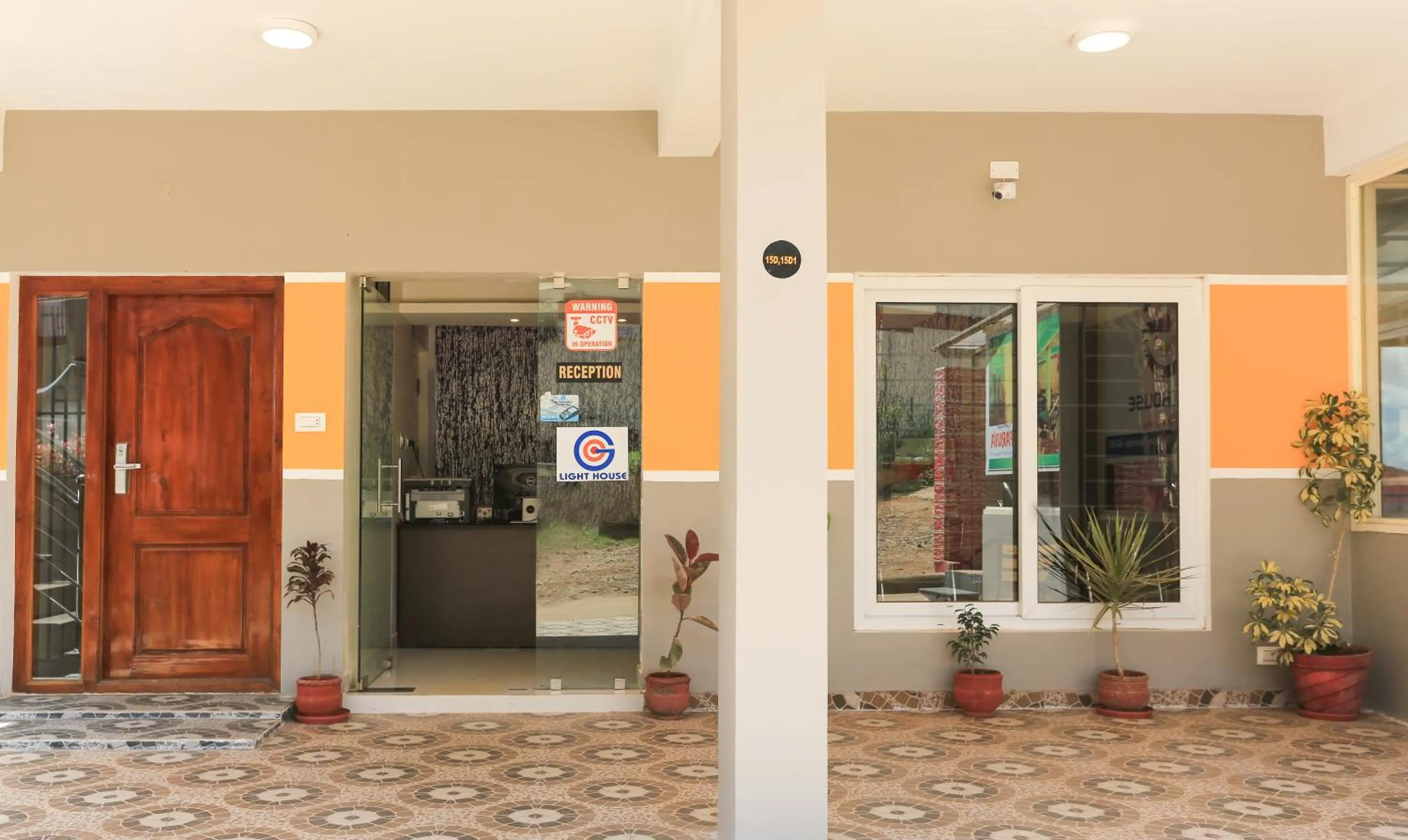 Facade/entrance in Treebo Light House, 900 Mtrs From Botanical Garden