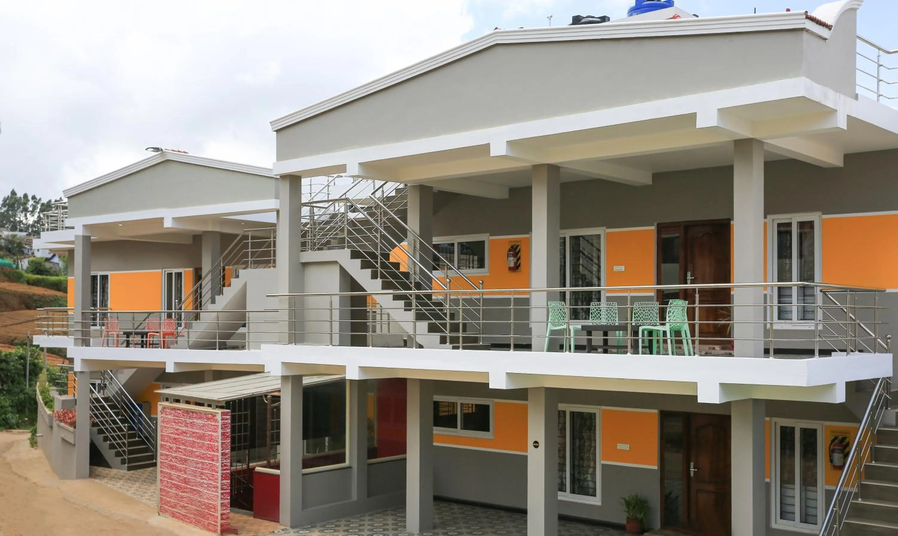 Facade/entrance in Treebo Light House, 900 Mtrs From Botanical Garden
