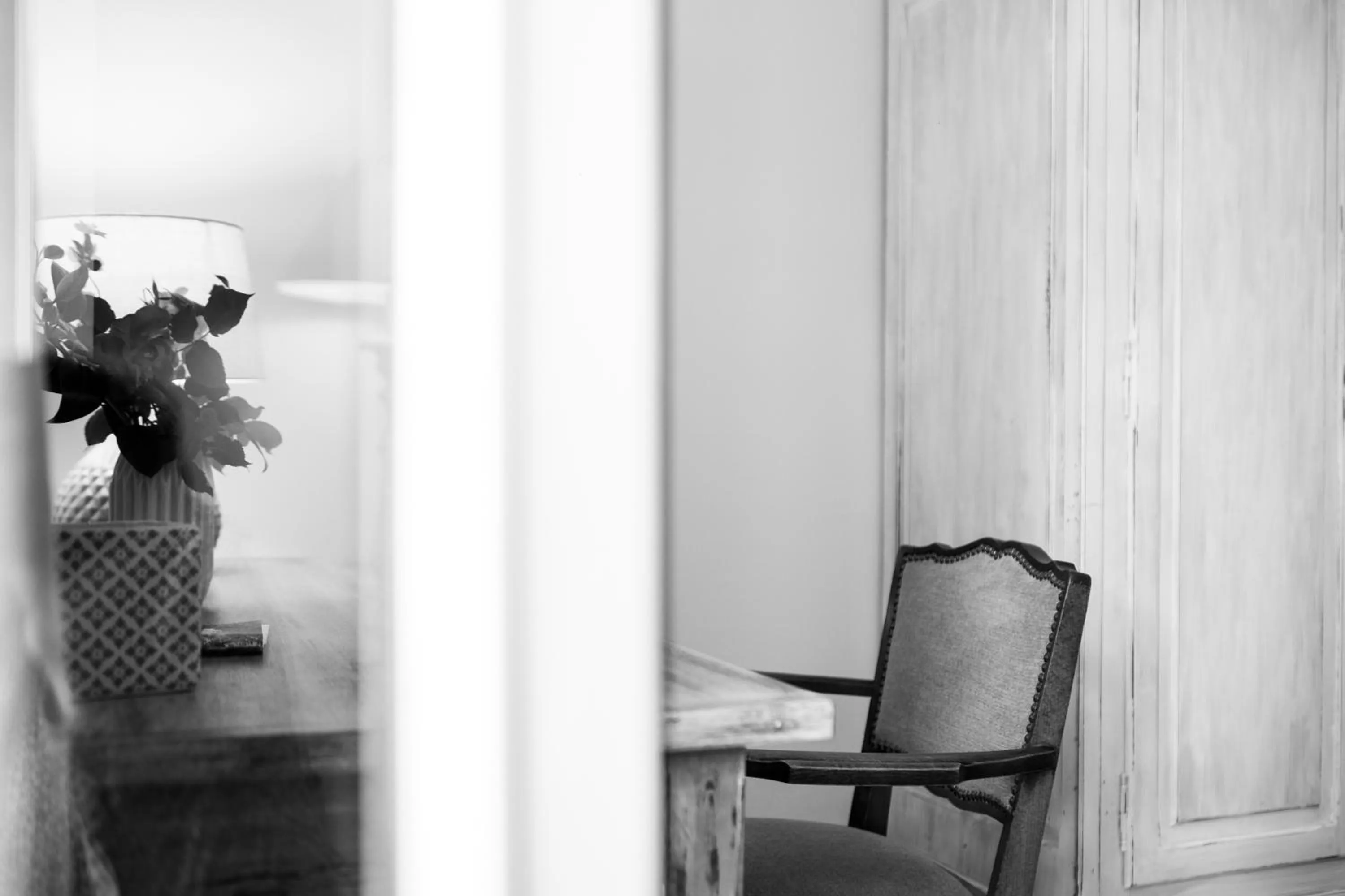 Decorative detail in Le Jardin de Mazan