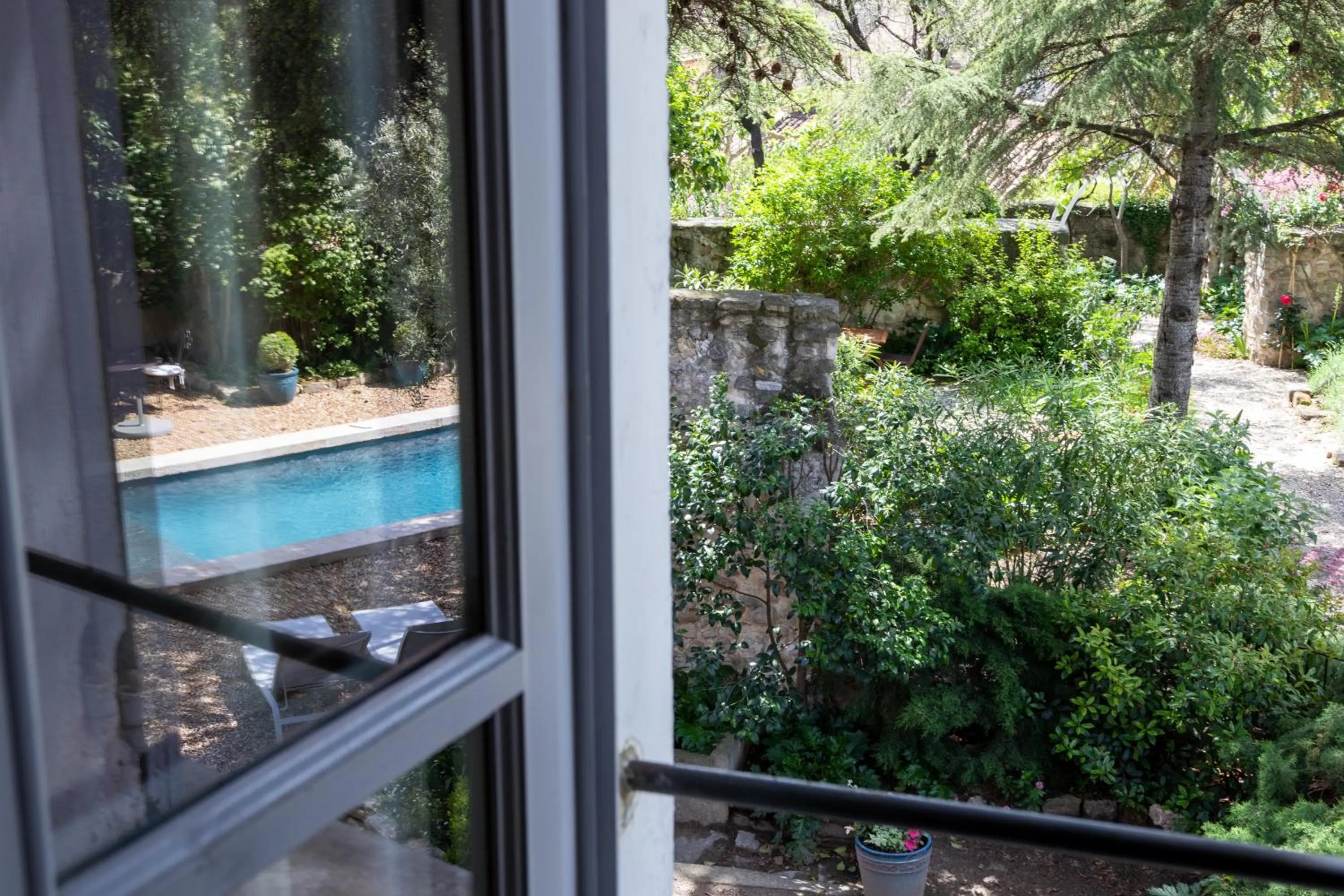 Garden view in Le Jardin de Mazan