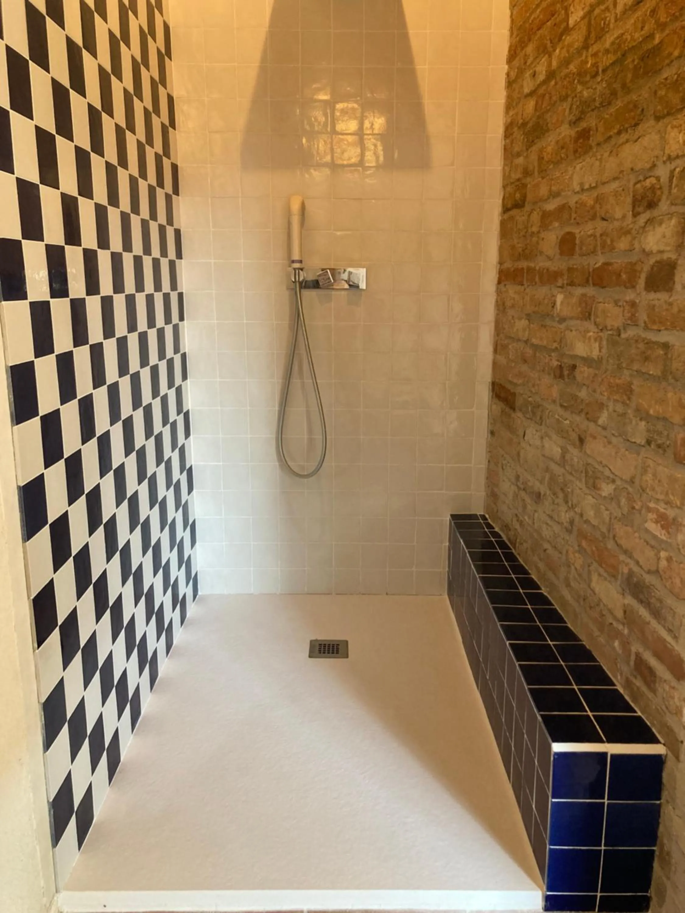 Shower in Greeneria