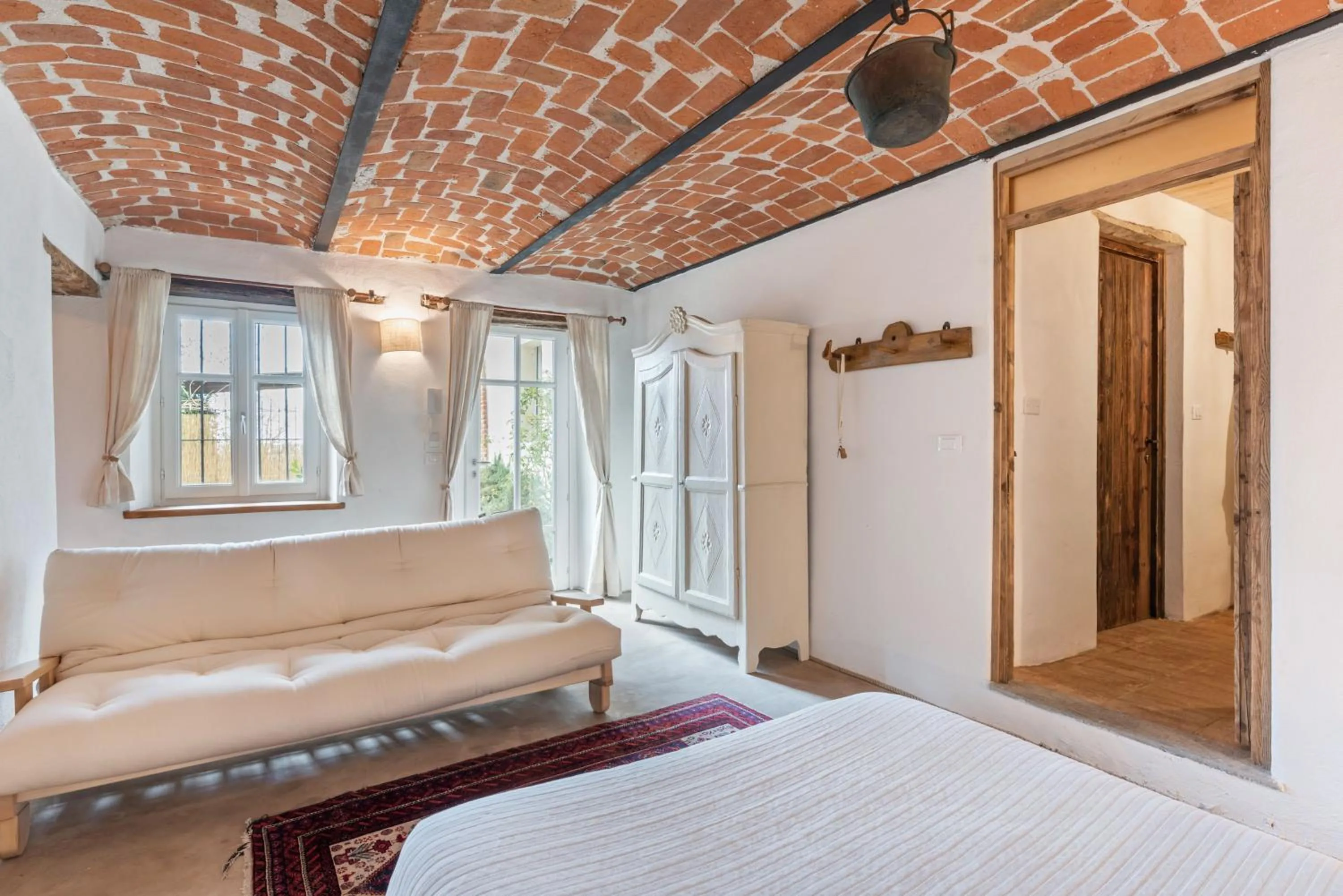 Bedroom, Bed in Greeneria