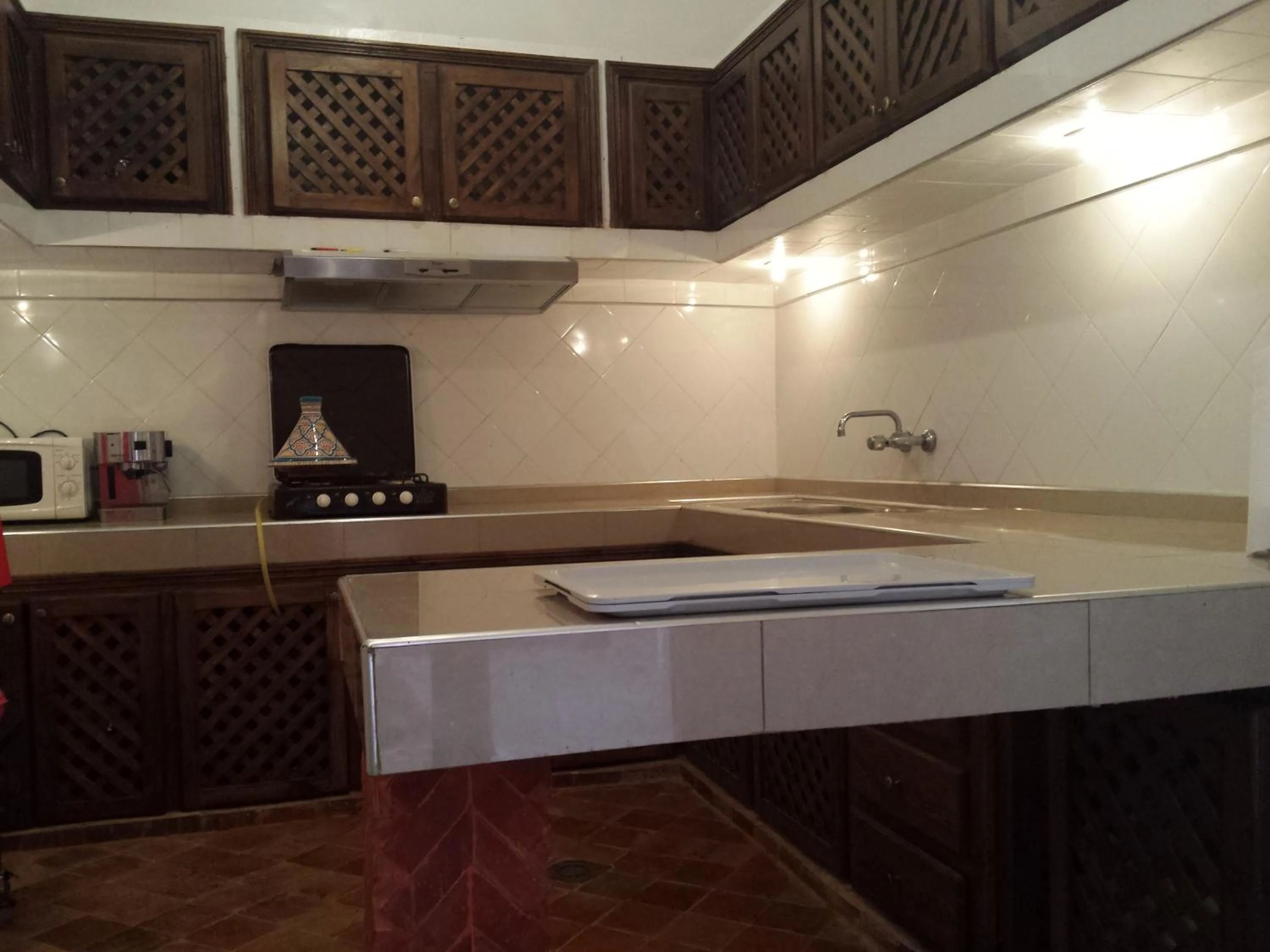 Property building in Riad Tazawa