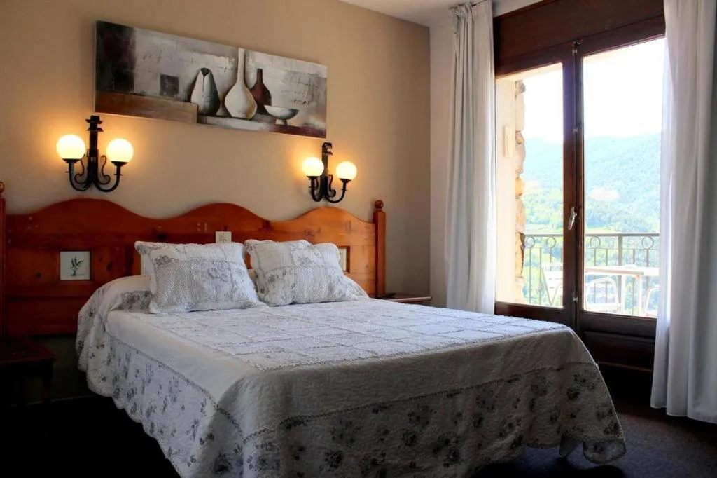 Bed in Hotel La Burna Panoràmic