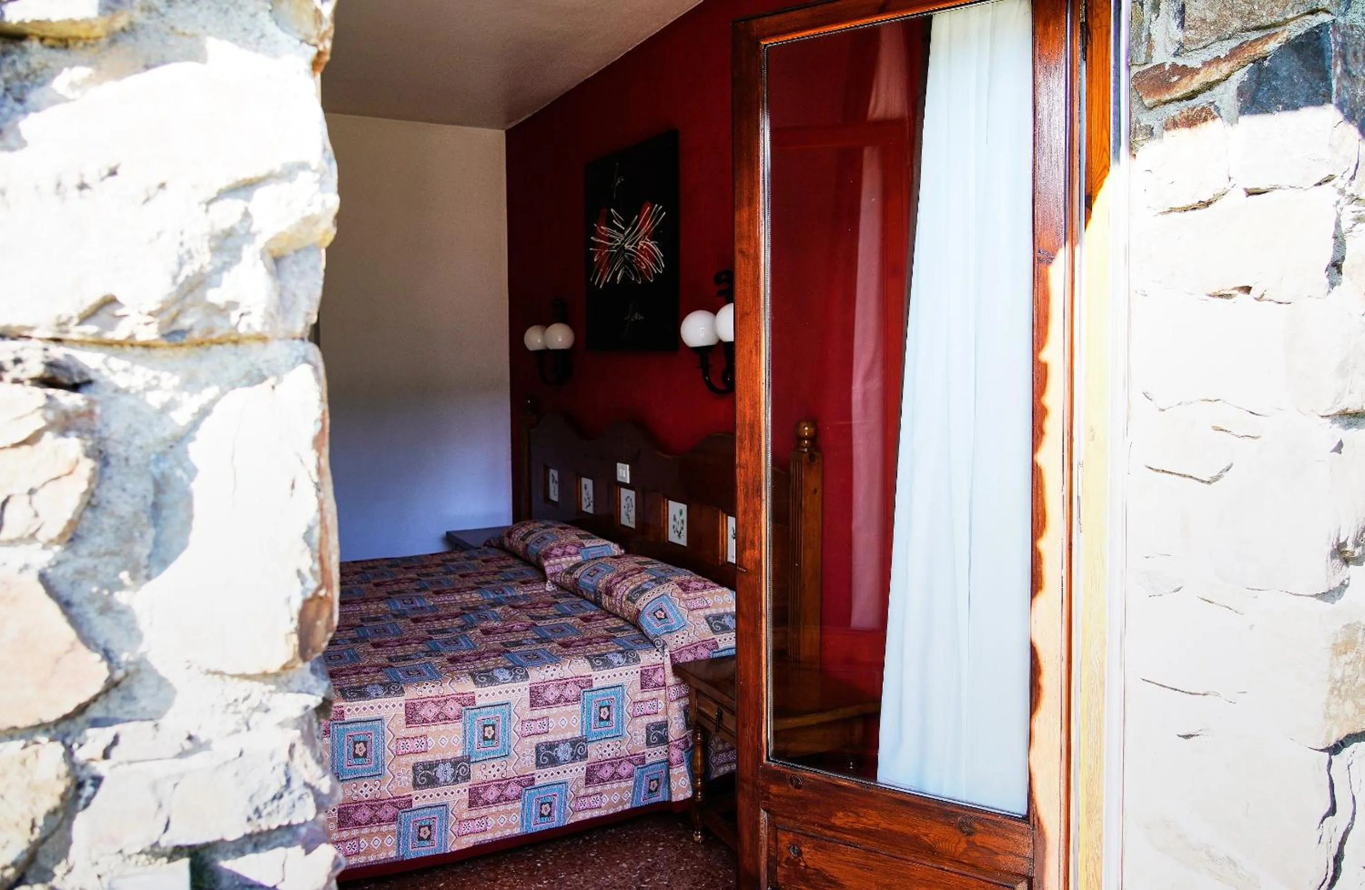 Bedroom, Bed in Hotel La Burna Panoràmic