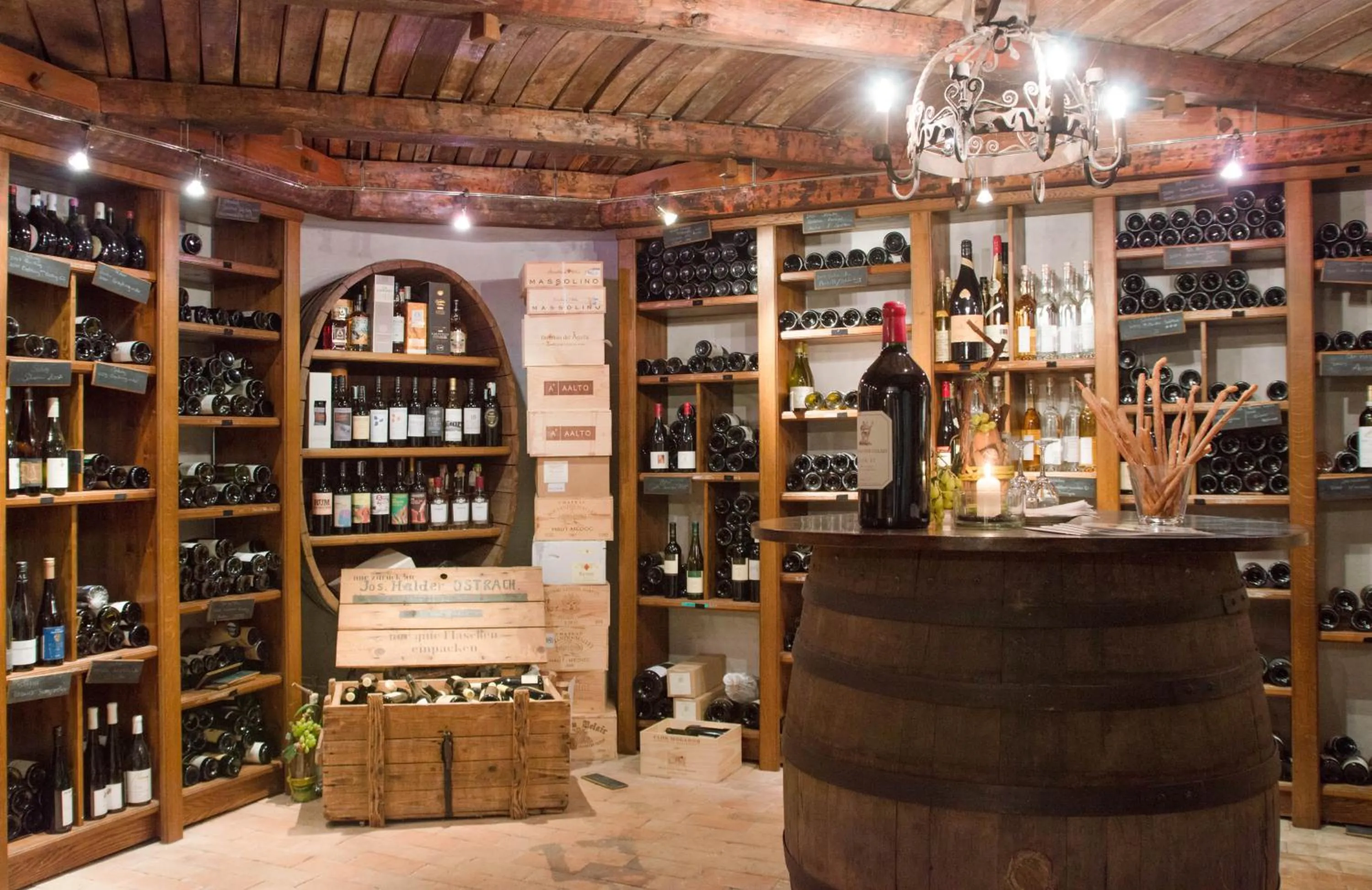 Drinks in Hotel Restaurant Vinothek LAMM