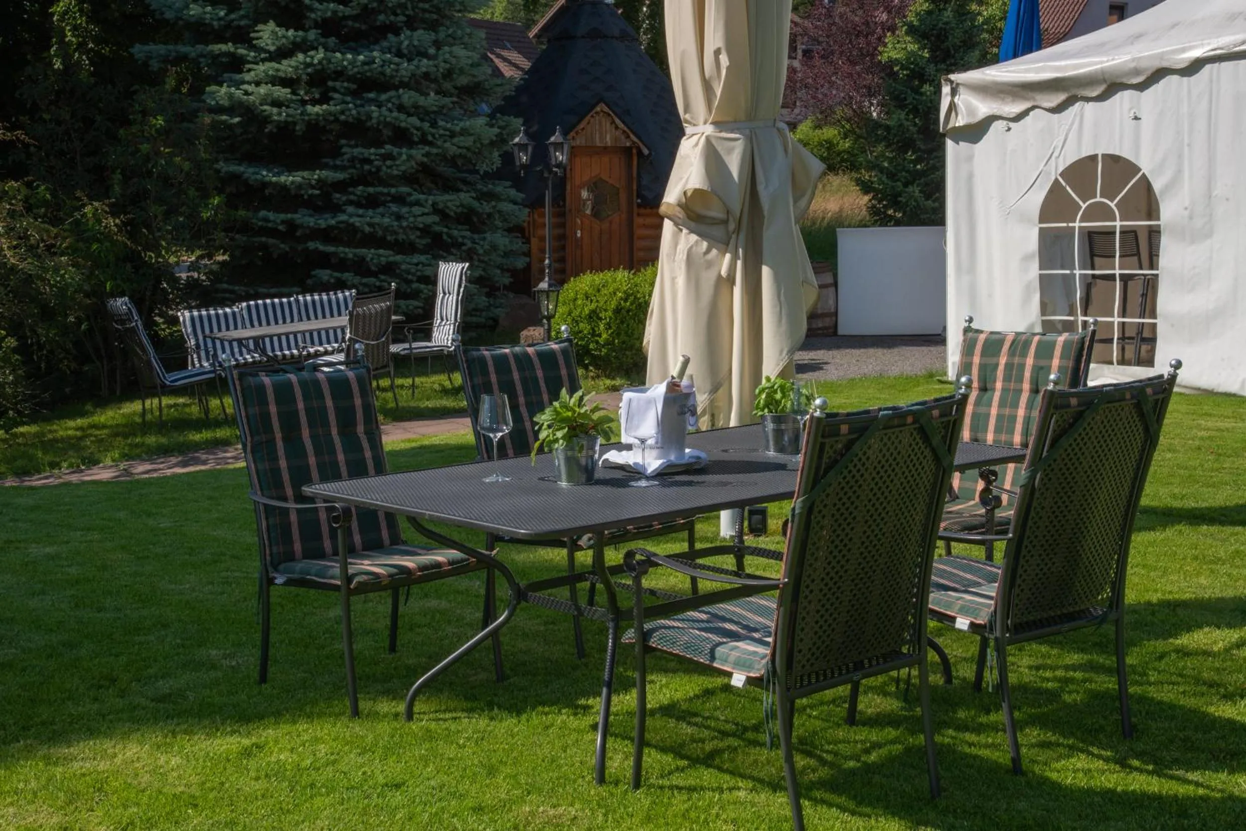 Garden in Hotel Restaurant Vinothek LAMM