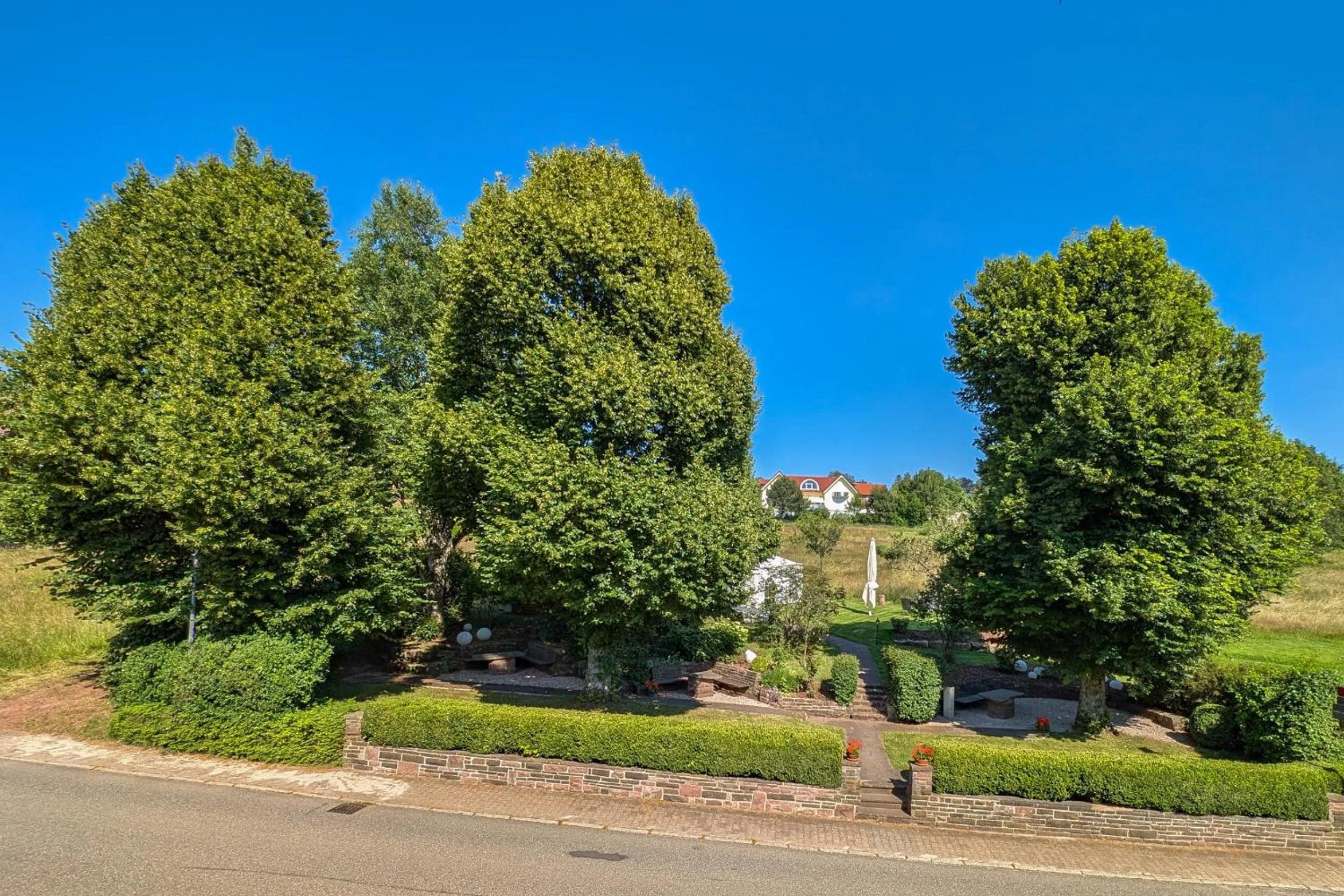 Natural landscape in Hotel Restaurant Vinothek LAMM