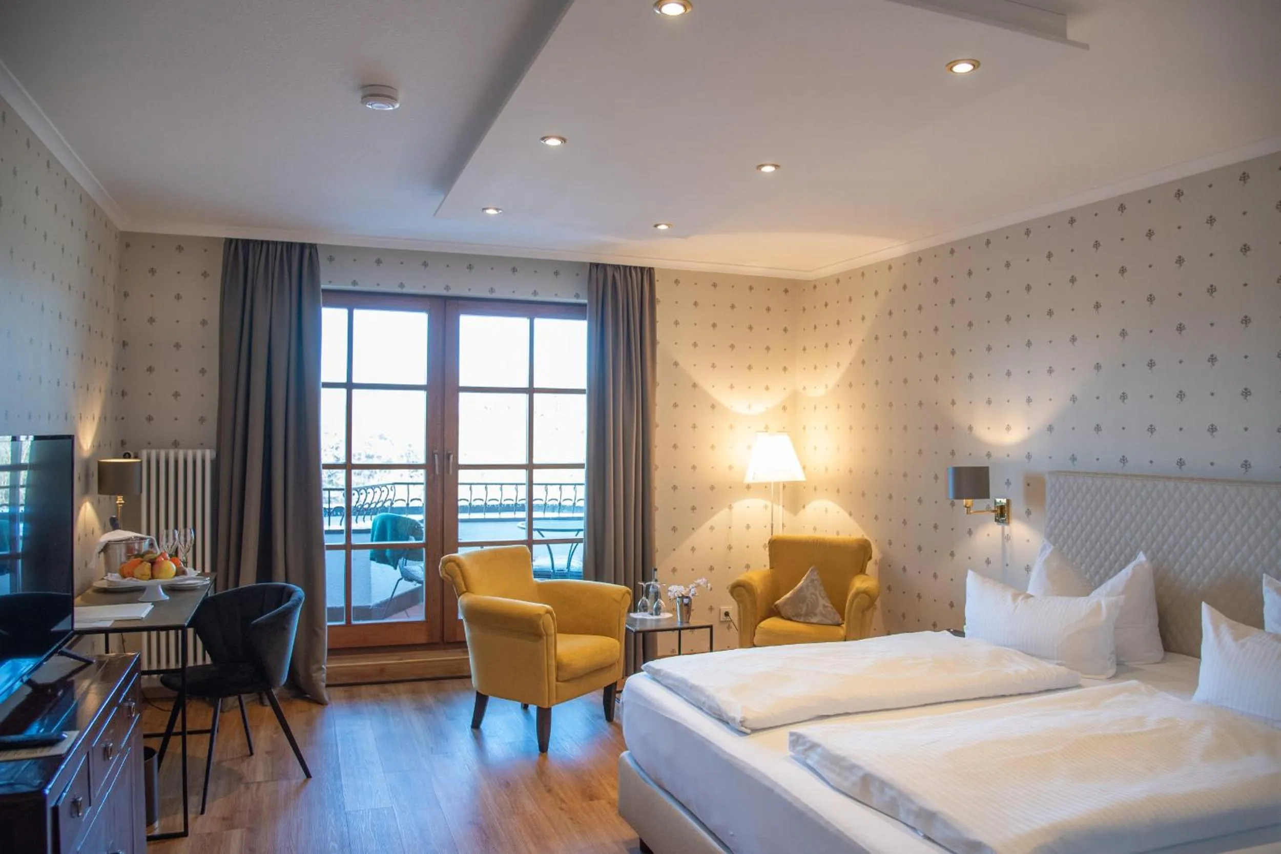 Photo of the whole room, Bed in Hotel Restaurant Vinothek LAMM