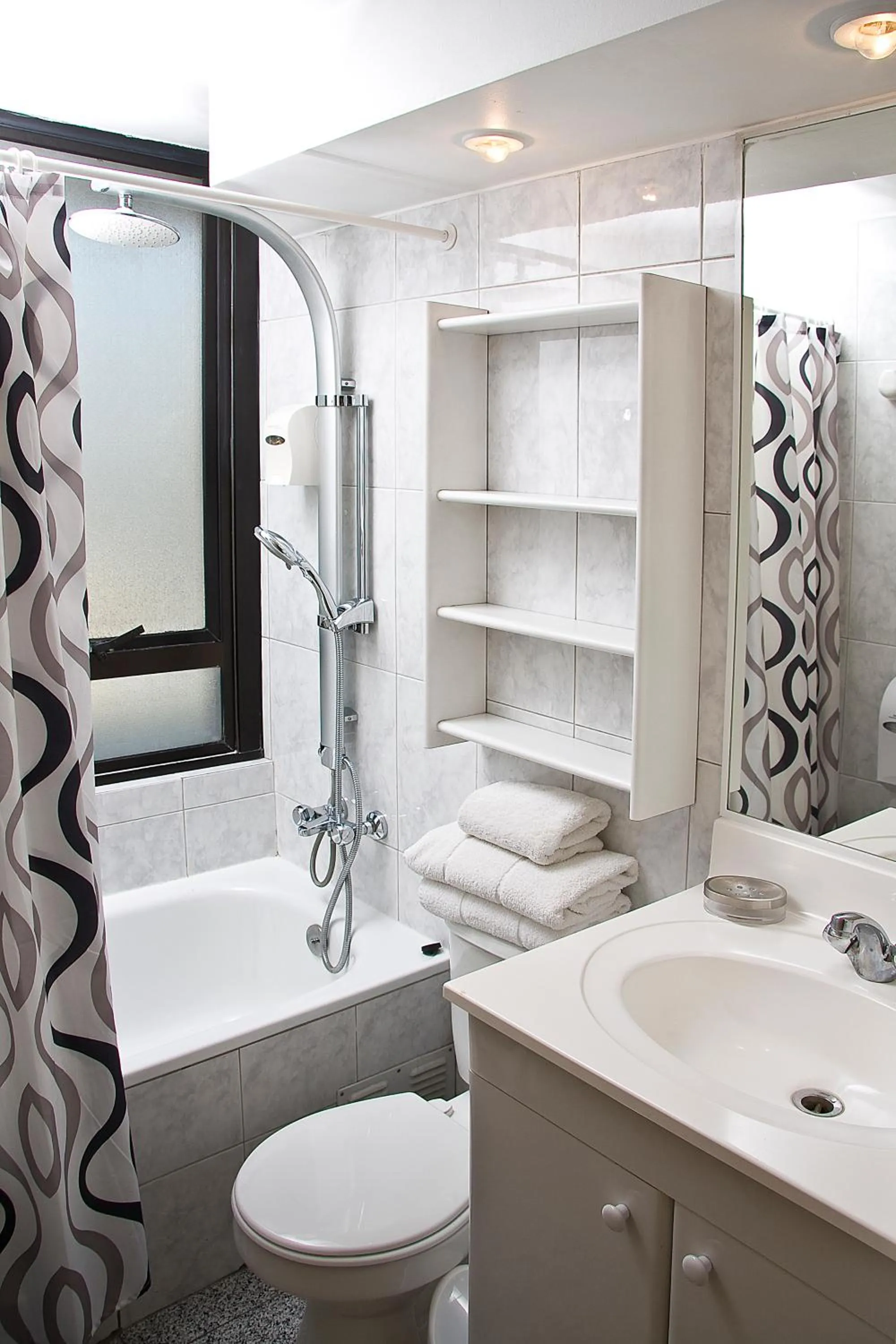 Santa Magdalena Apartments