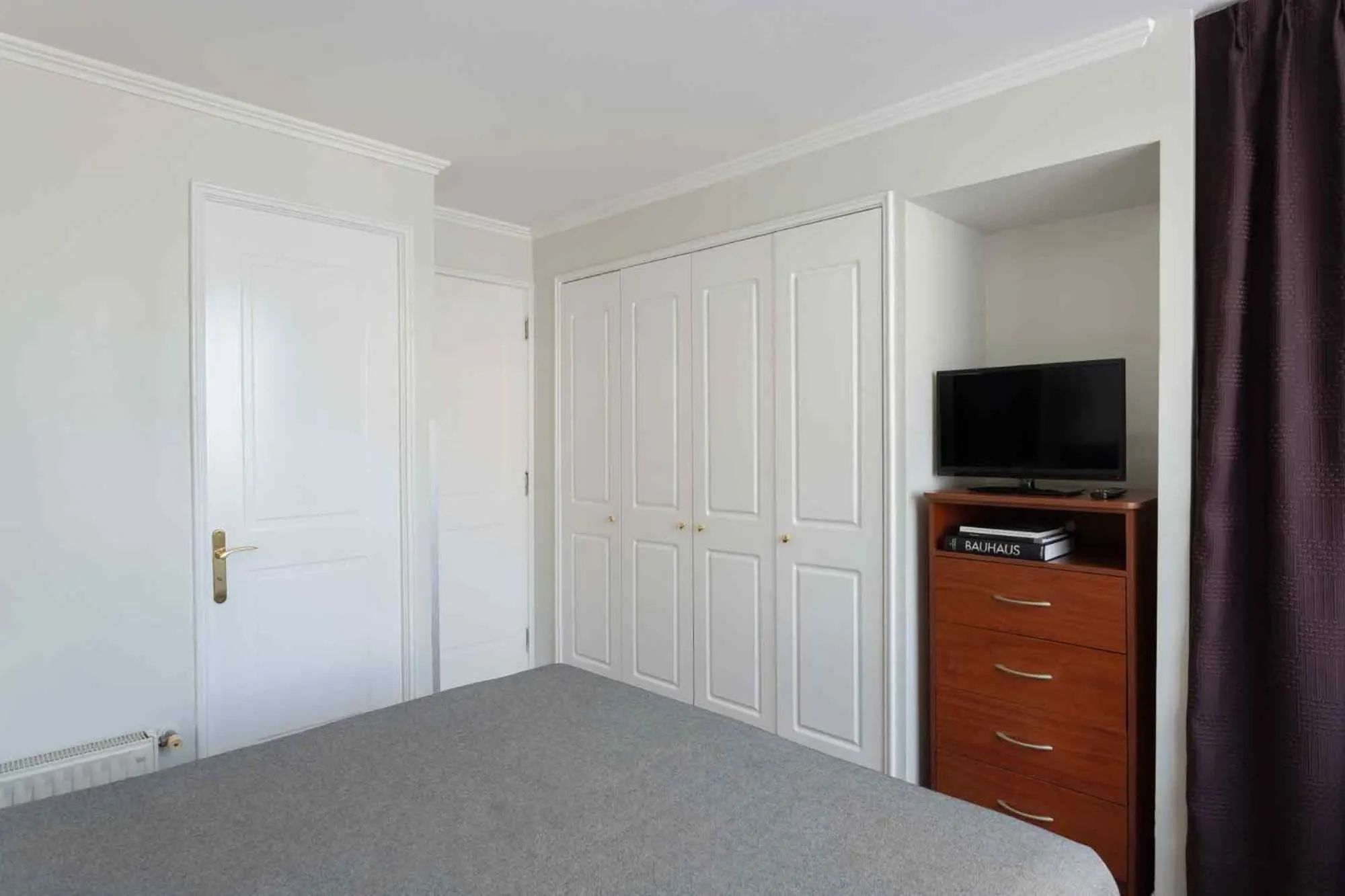 Bed in Santa Magdalena Apartments