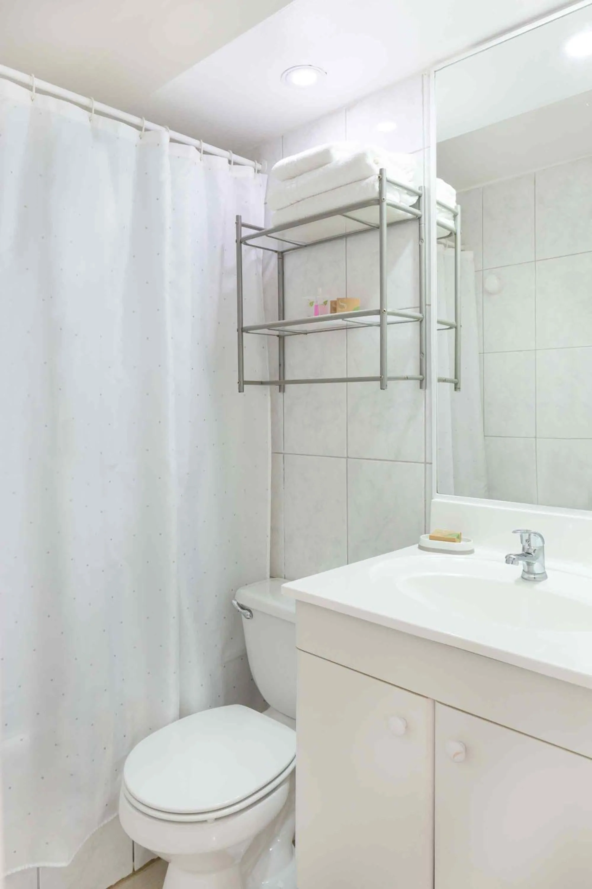 Bathroom in Santa Magdalena Apartments