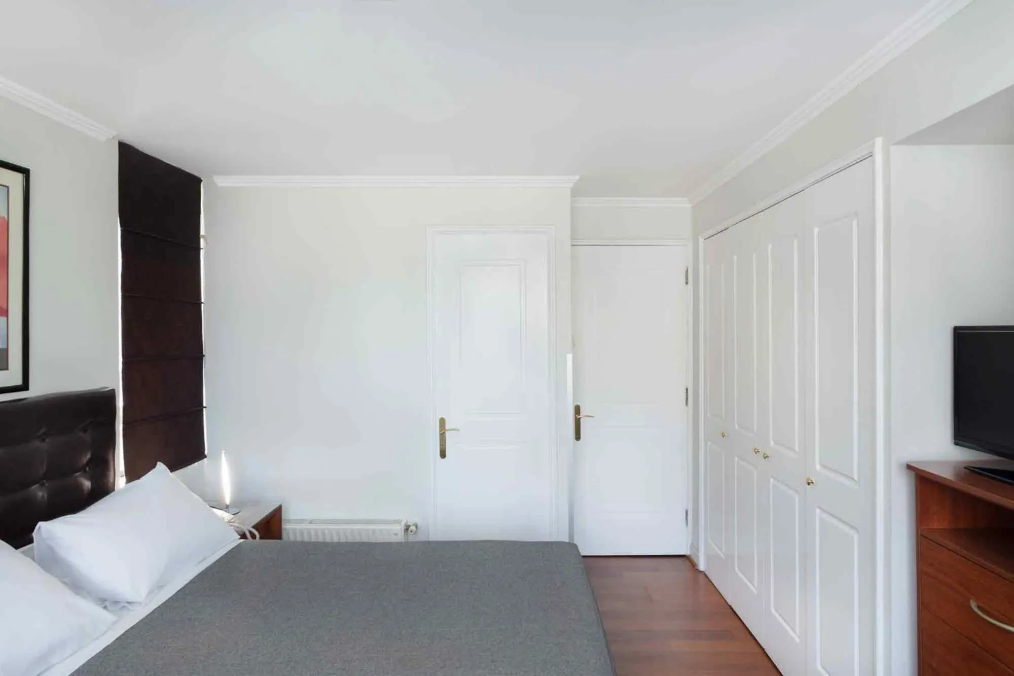 Bed in Santa Magdalena Apartments