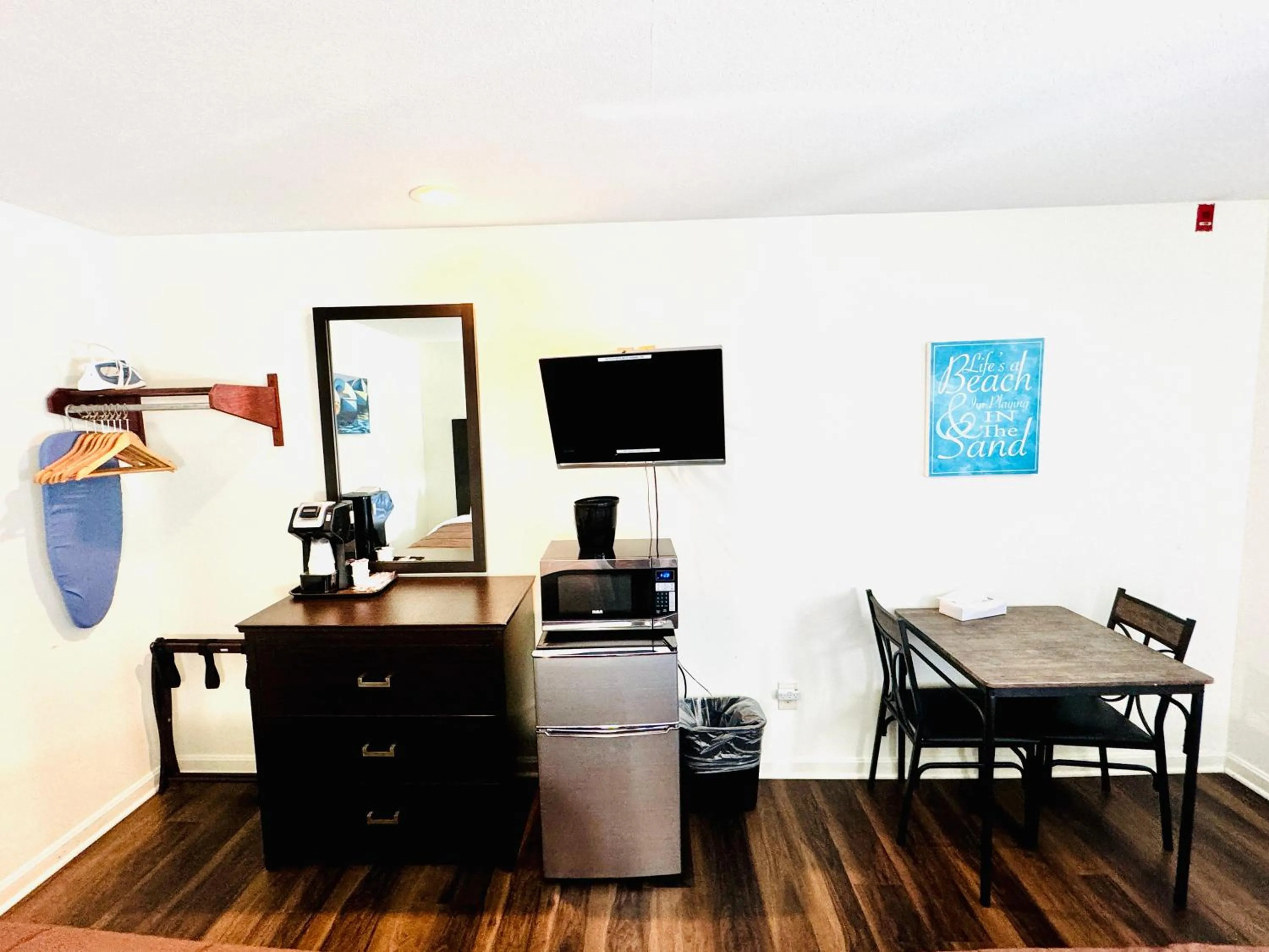 TV and multimedia in Blue Spruce