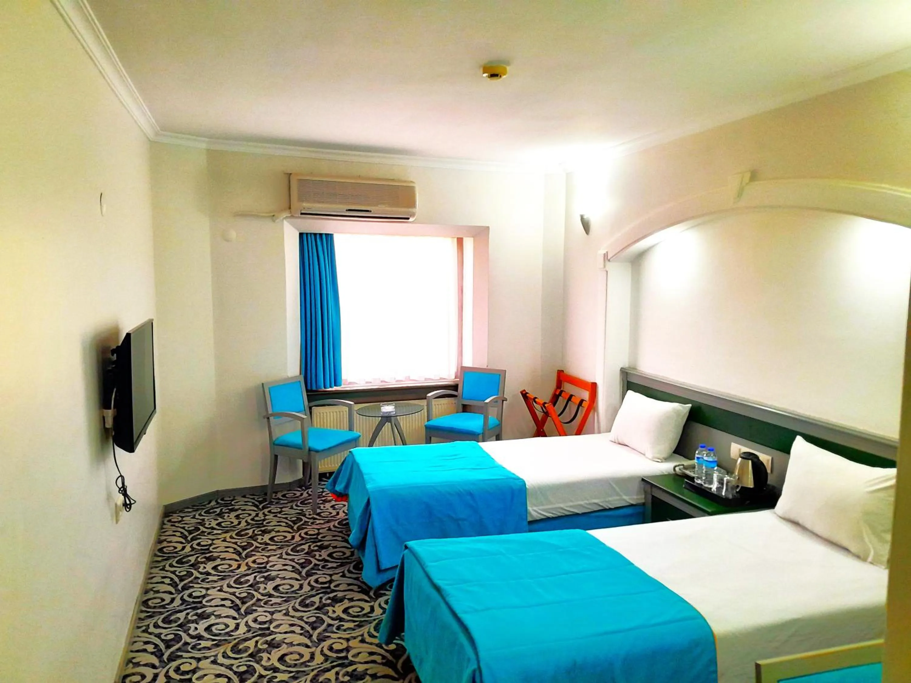 Photo of the whole room in Turk Inn Uzcan Hotel