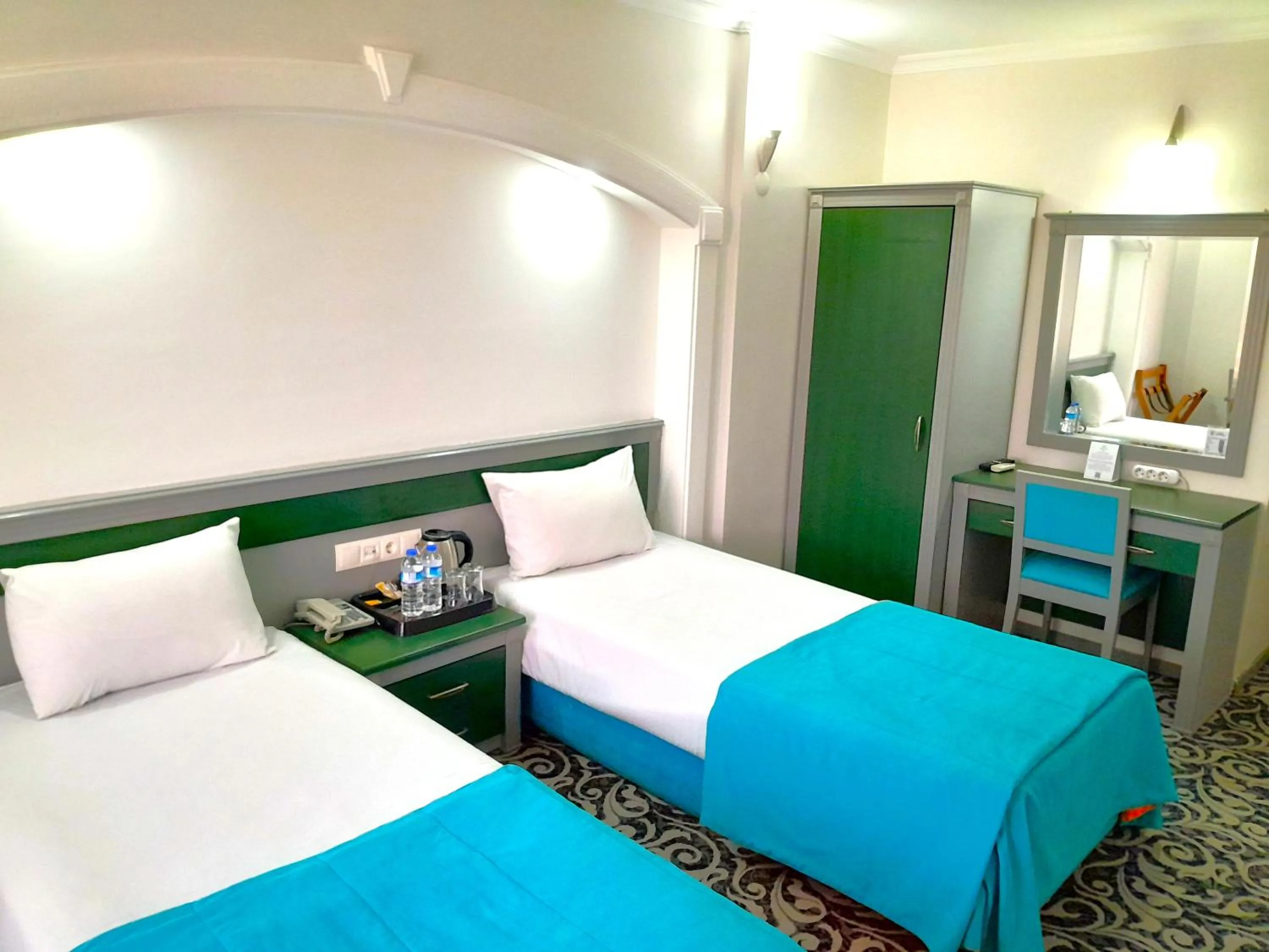 Photo of the whole room in Turk Inn Uzcan Hotel