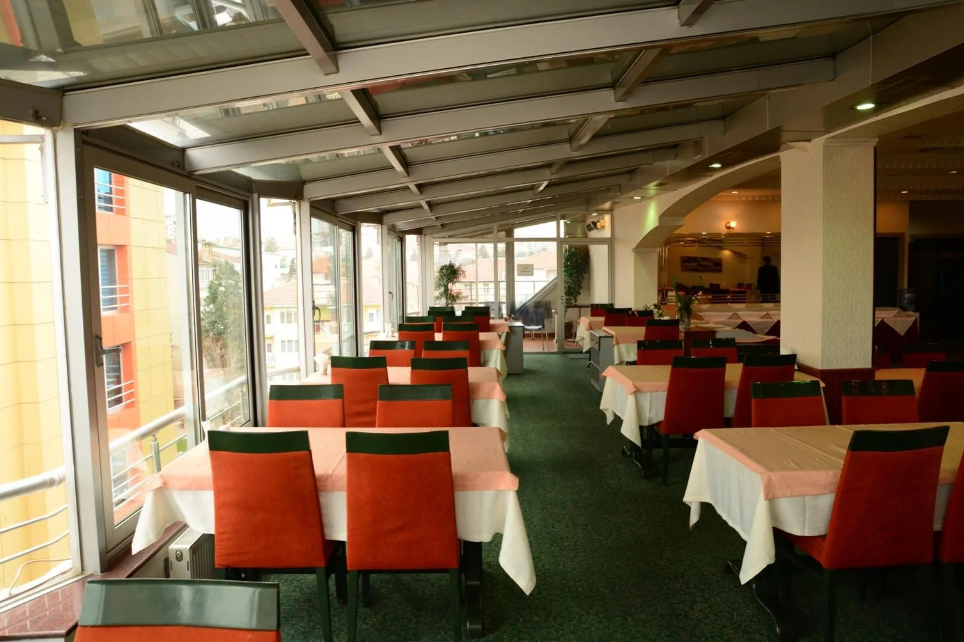 Restaurant/places to eat in Turk Inn Uzcan Hotel