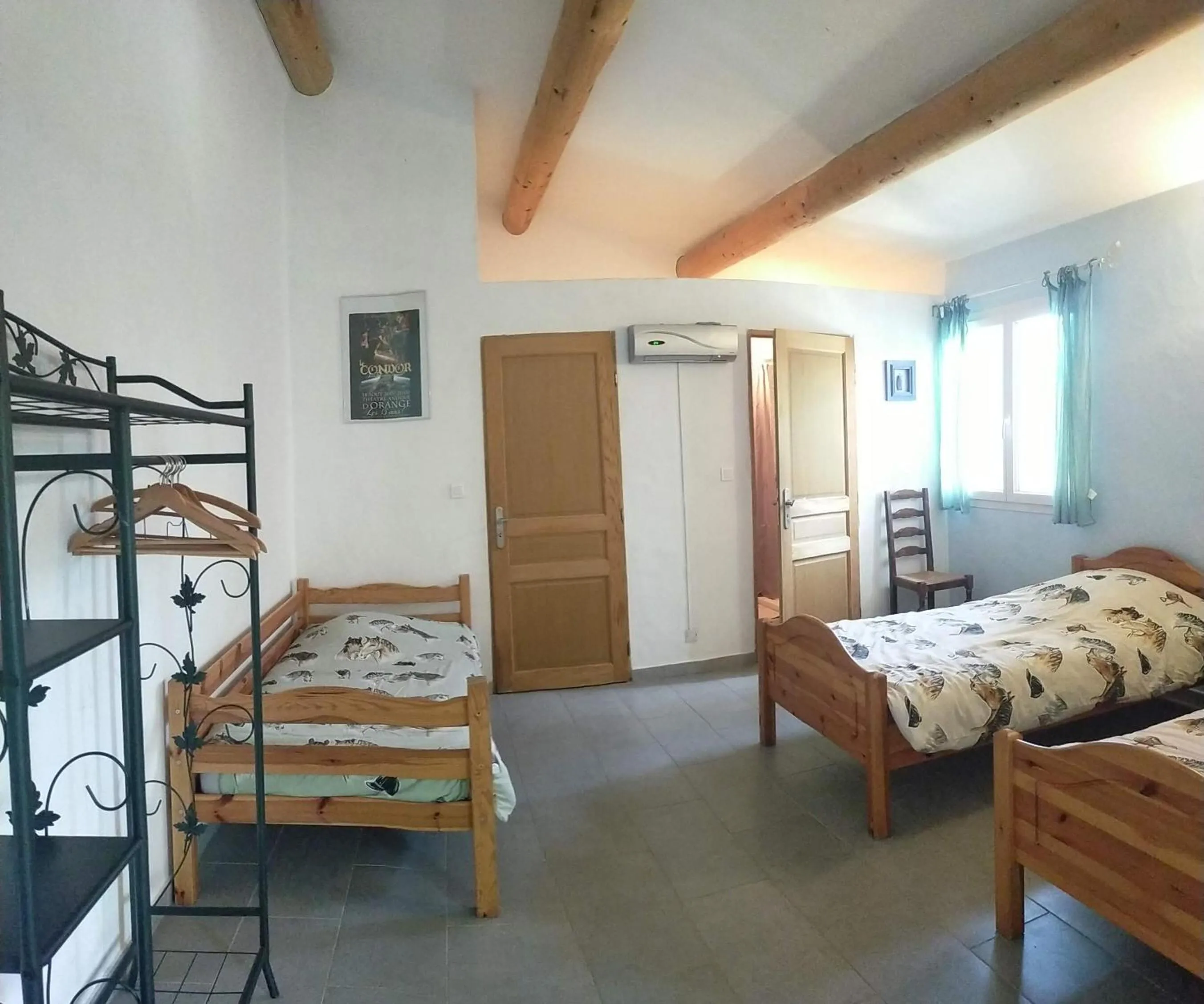 Bed in La Sarriette - Chambres d'hôtes et gîte d'étape à Eygalières