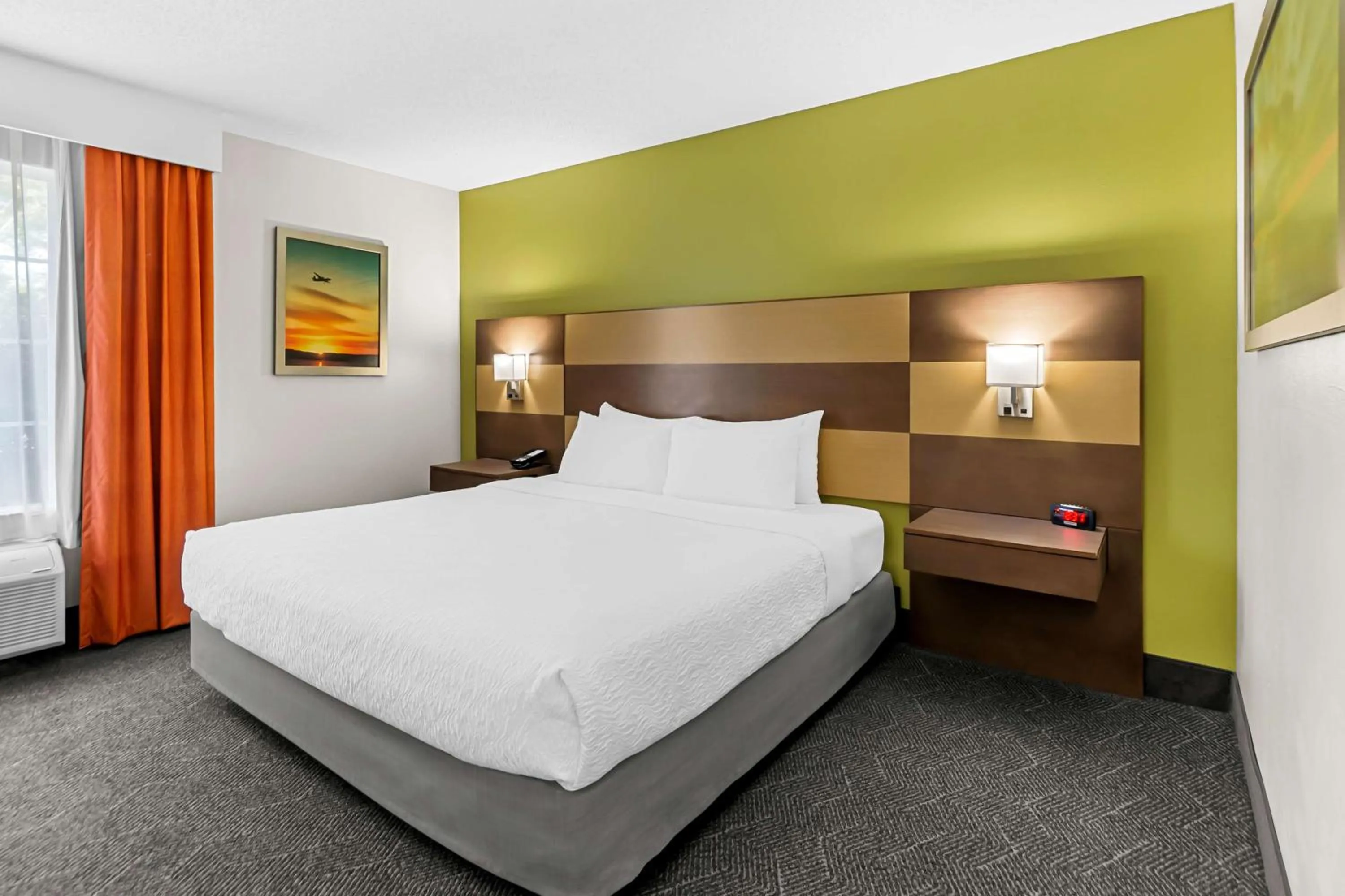 Bedroom, Bed in Best Western Niceville - Eglin AFB Hotel