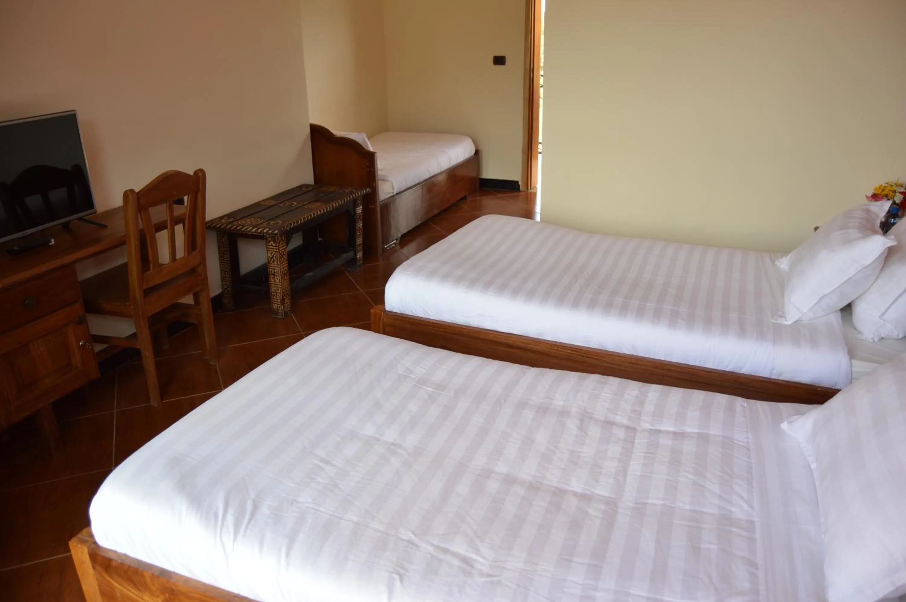 TV and multimedia, Bed in Harbe Hotel