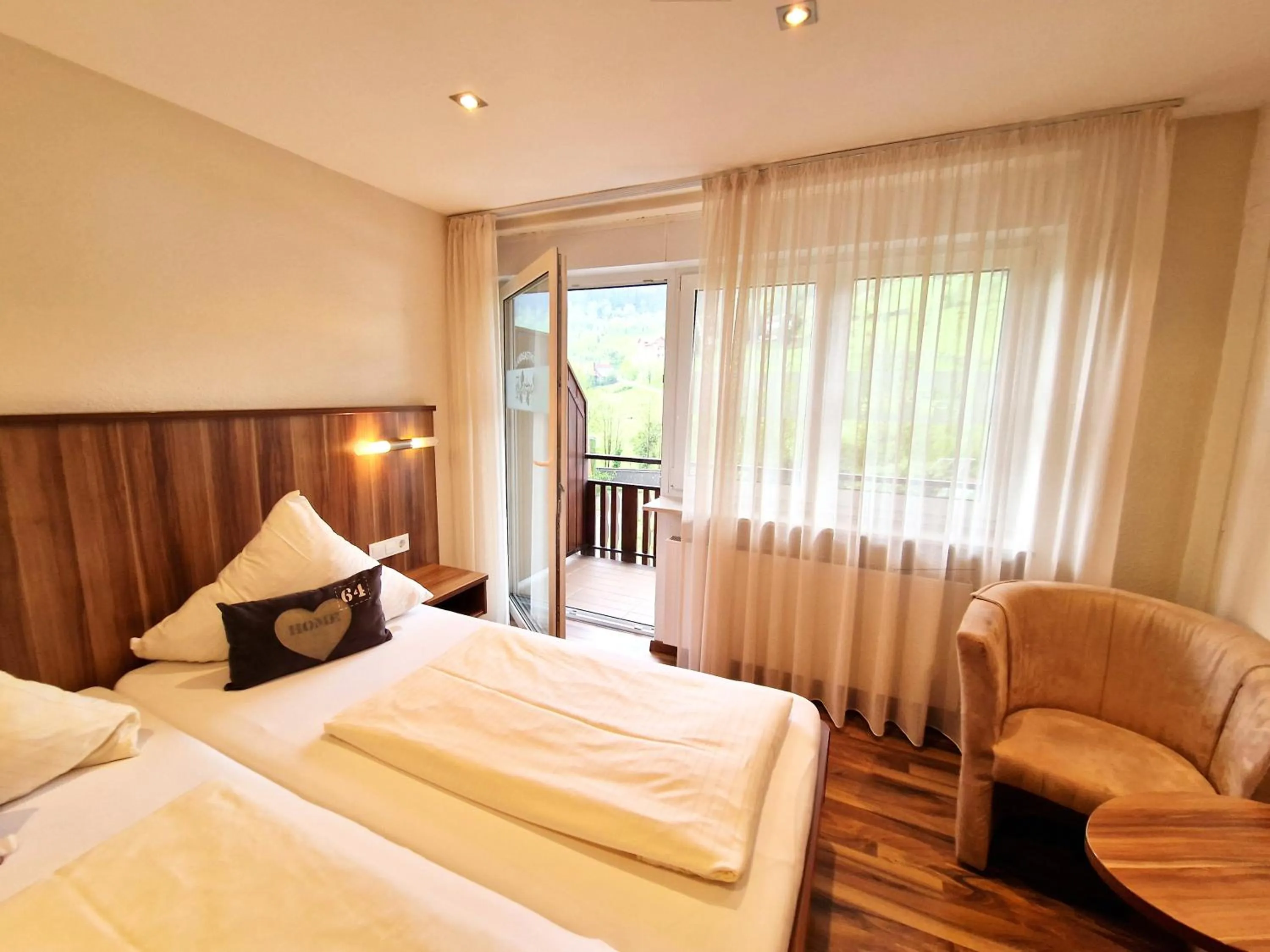 Bed in Landgasthof Rebstock