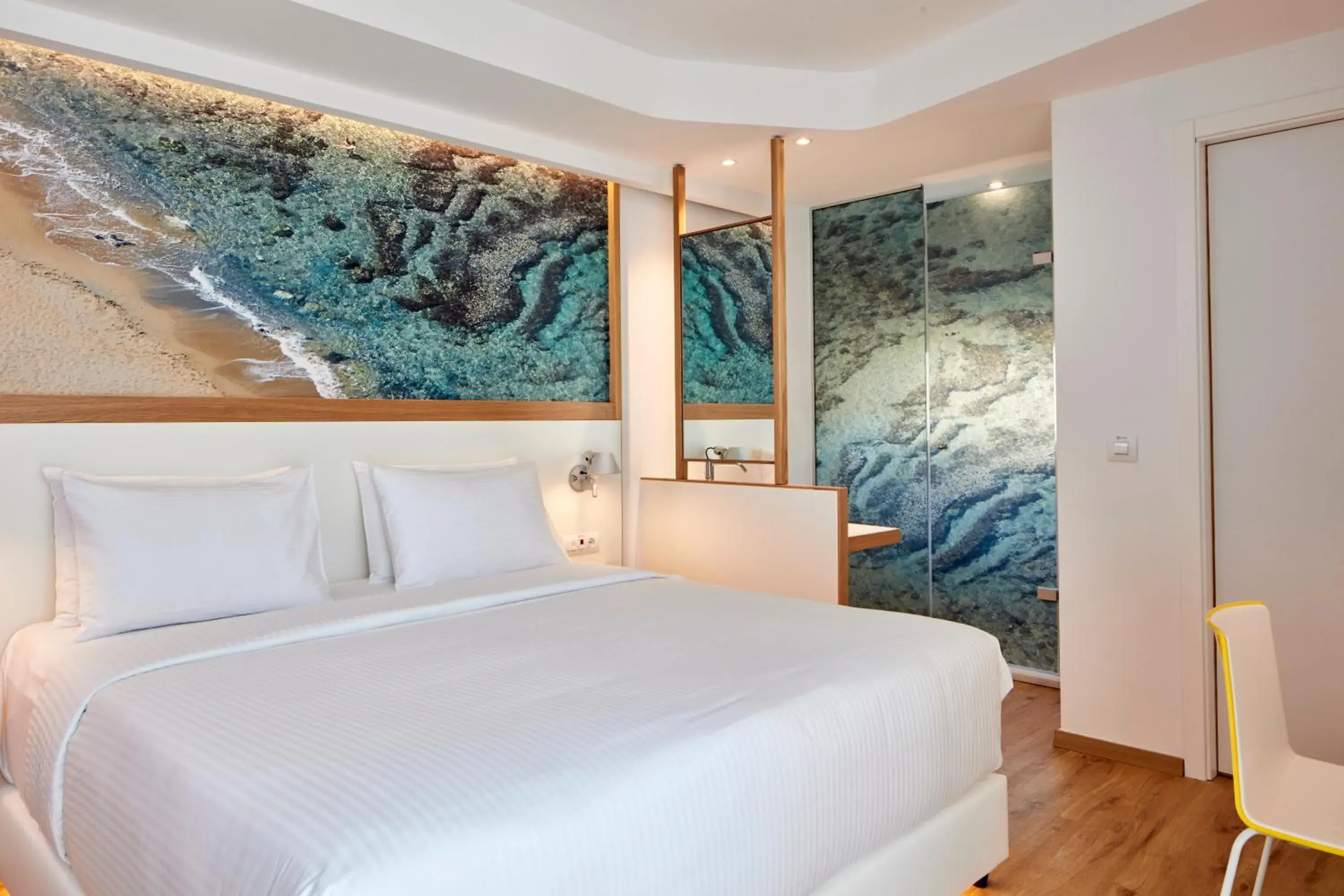 Popular Executive Triple Room in Olive Green Hotel Popular Executive Triple Room in Olive Green Hotel